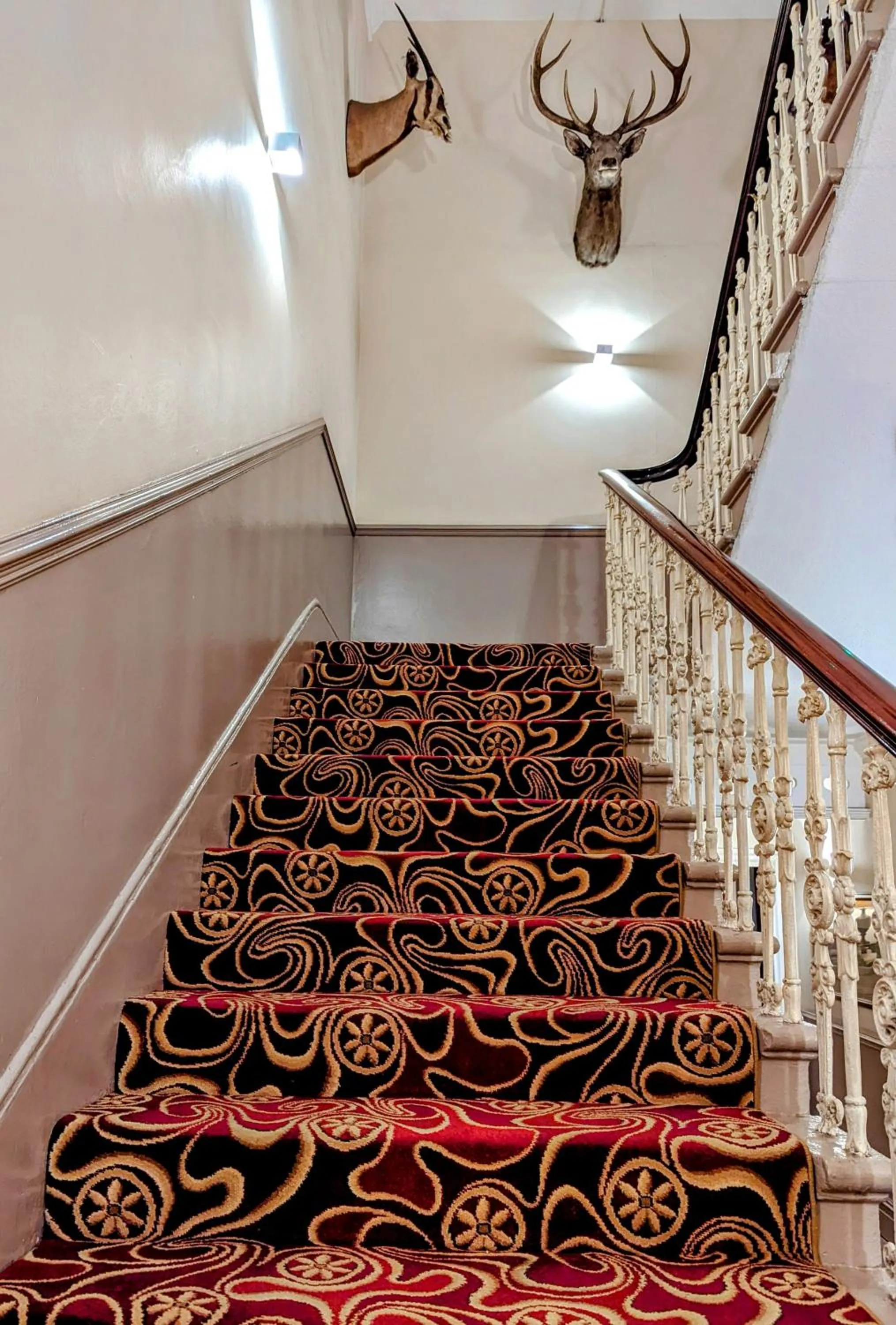 Facade/entrance in The Racquet Club