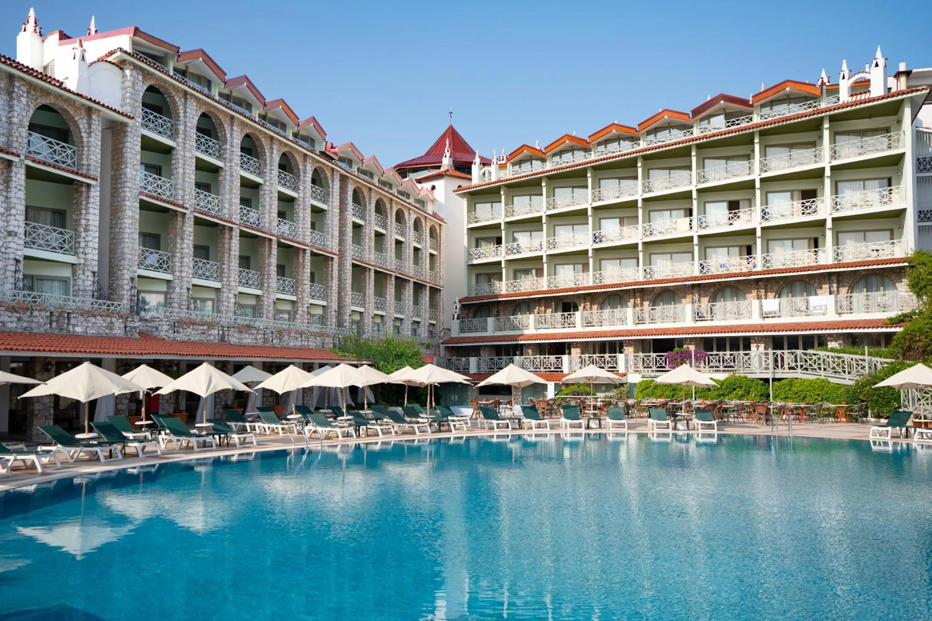 Property building in Marti La Perla - Adult Only+16