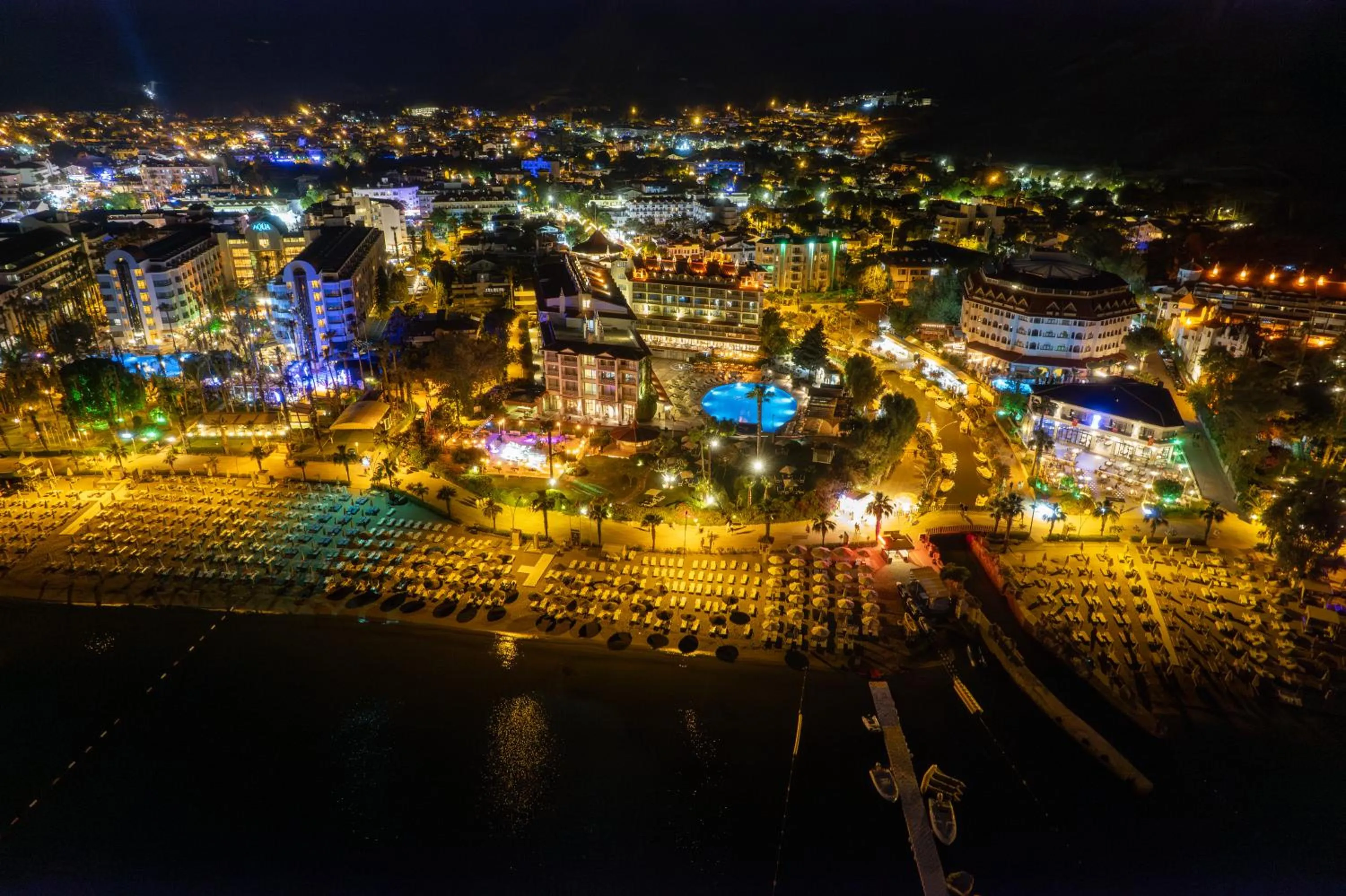 Night in Marti La Perla - Adult Only+16