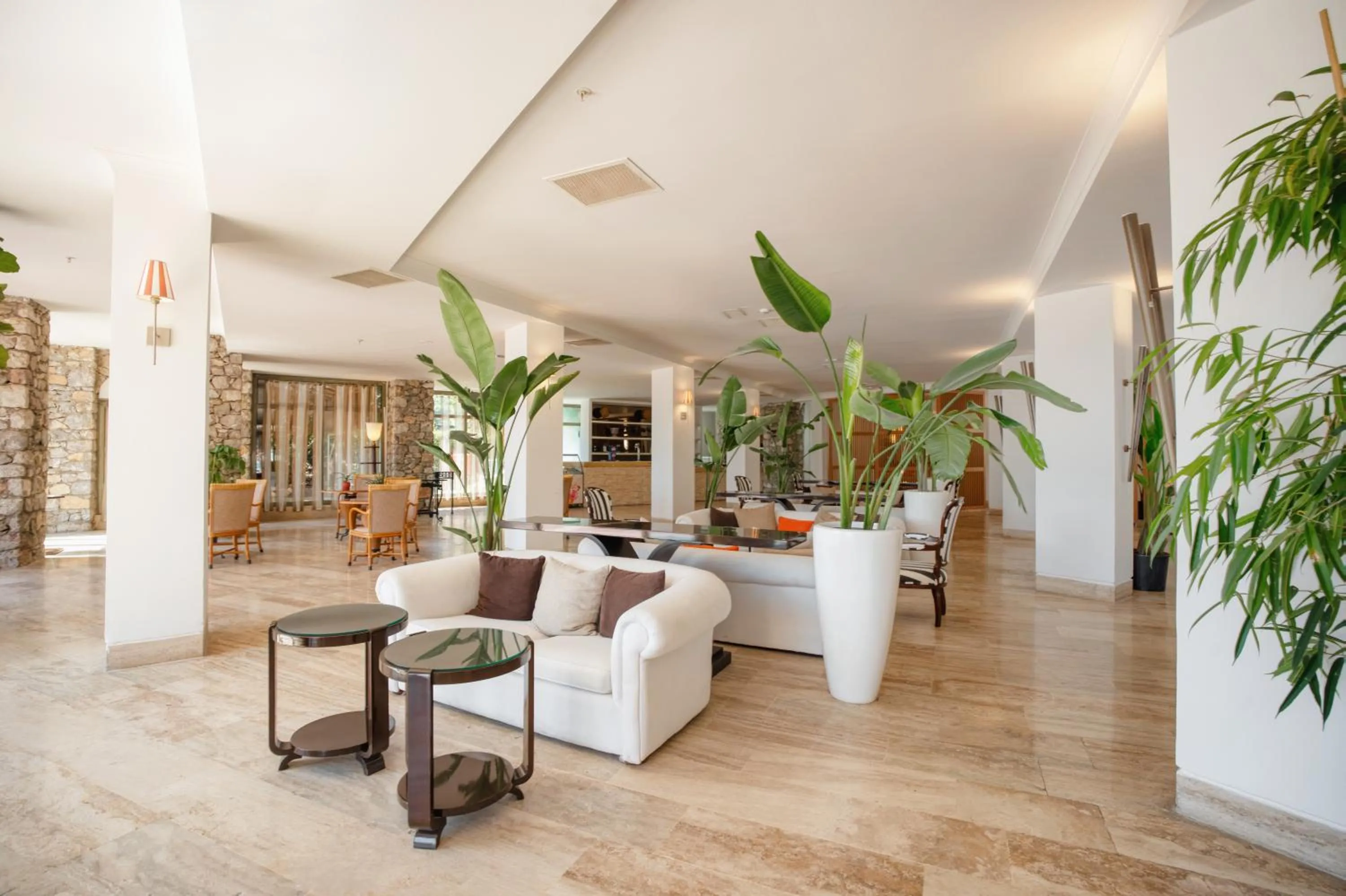 Restaurant/places to eat in Marti La Perla - Adult Only+16