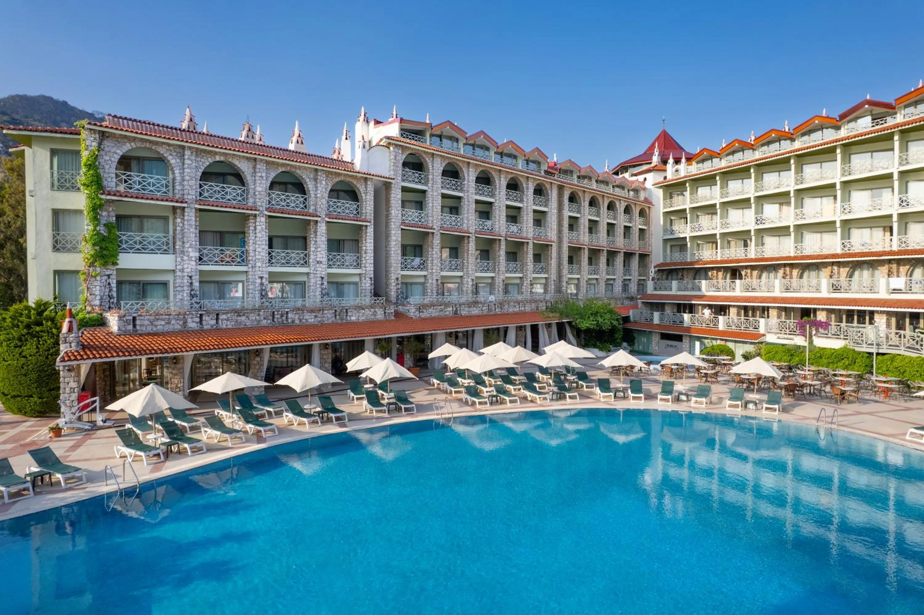 Property building in Marti La Perla - Adult Only+16