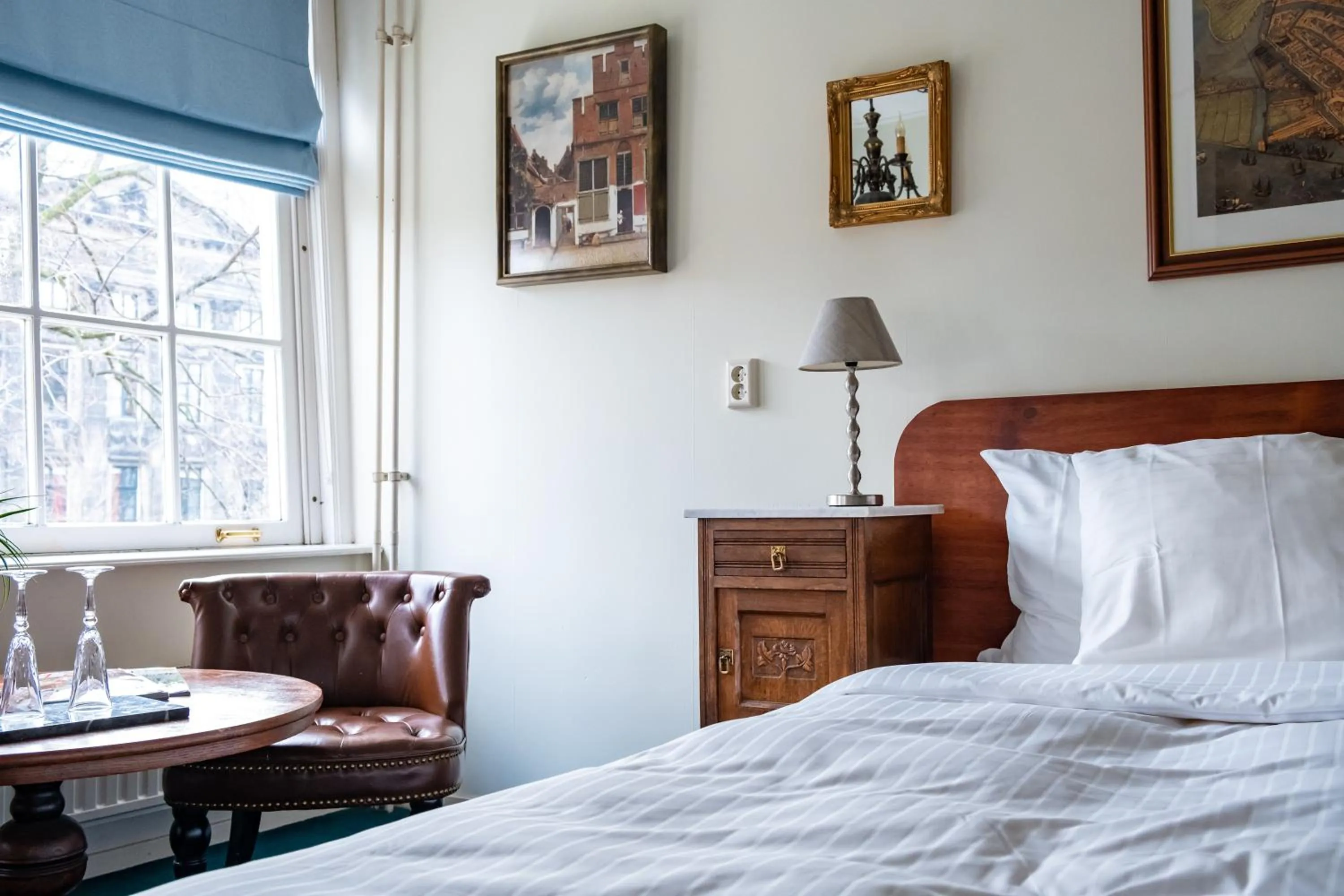 Bed in Rosalia's Menagerie Cocktail bar & InnUpstairs