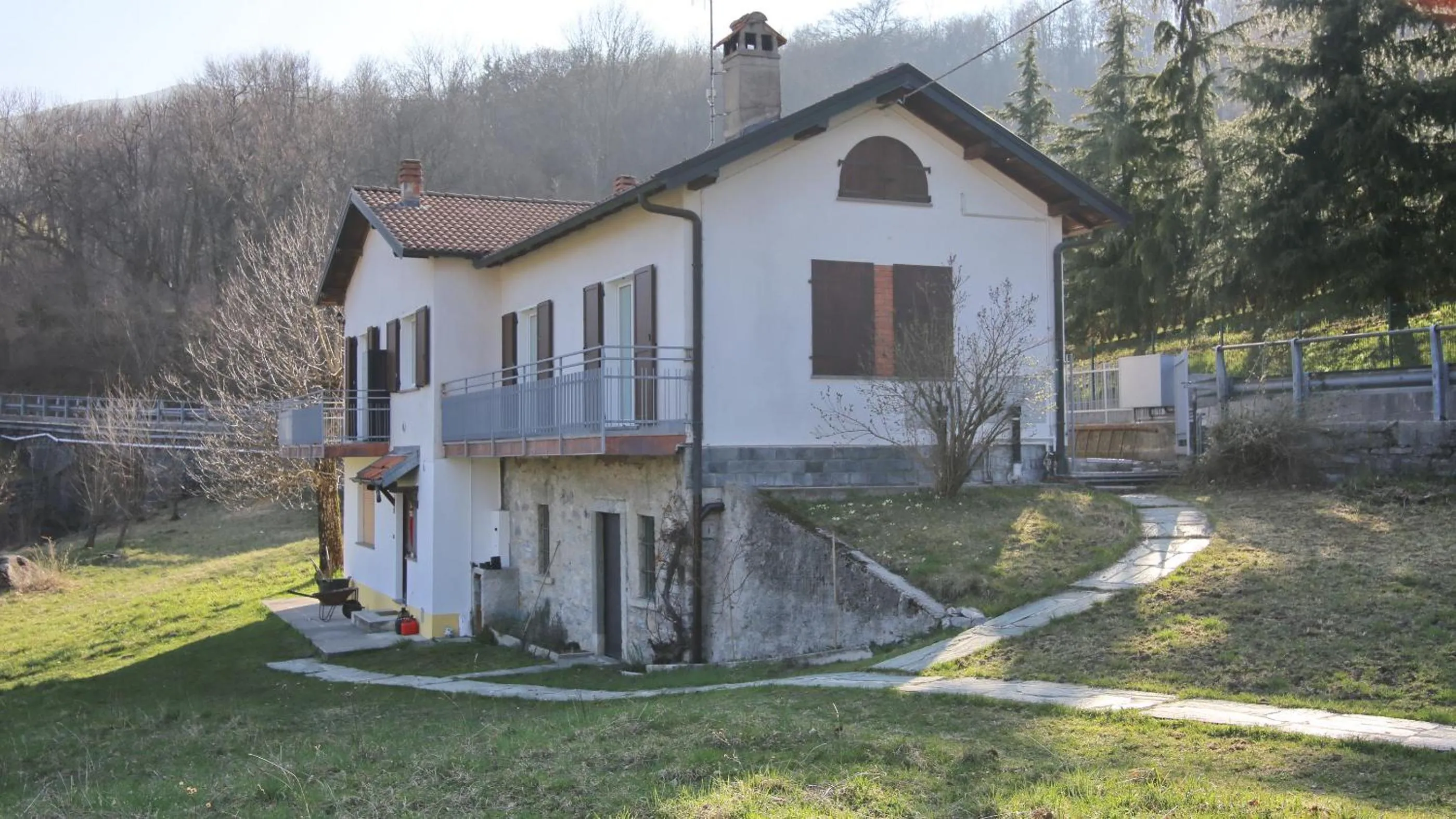 Property building in Italianway - Casasco 79
