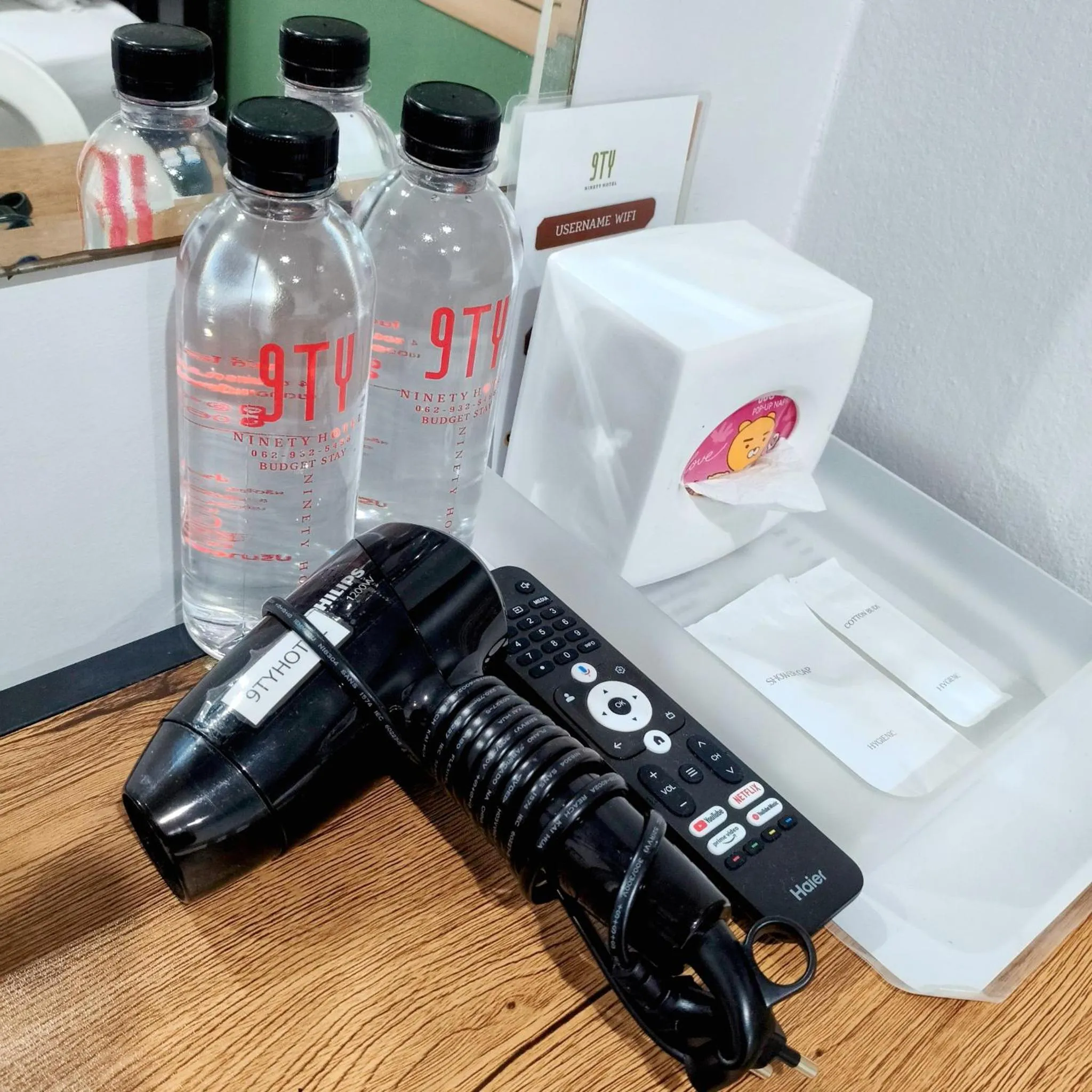 9TY hotel (ninety hotel)