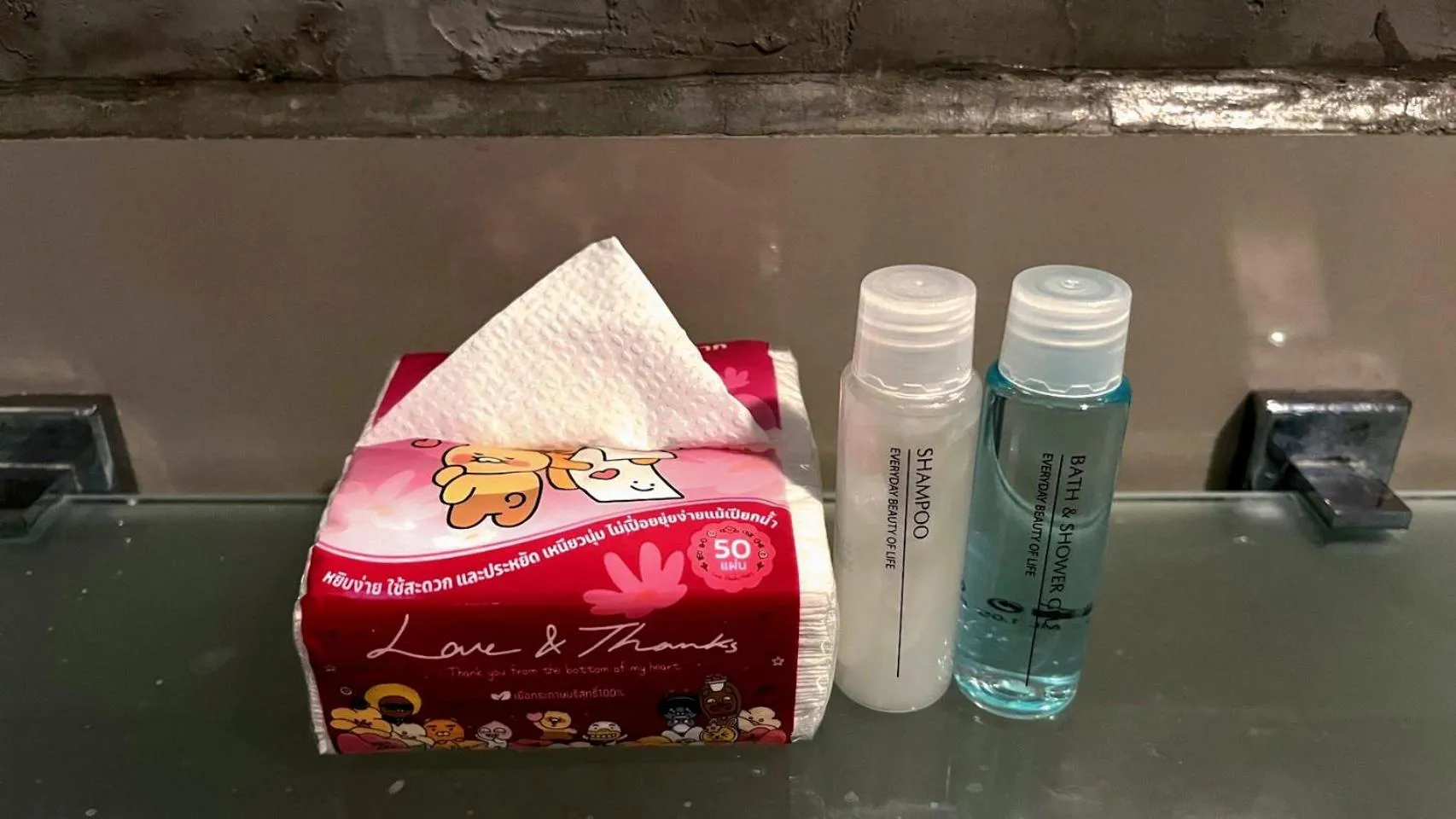 9TY hotel (ninety hotel)