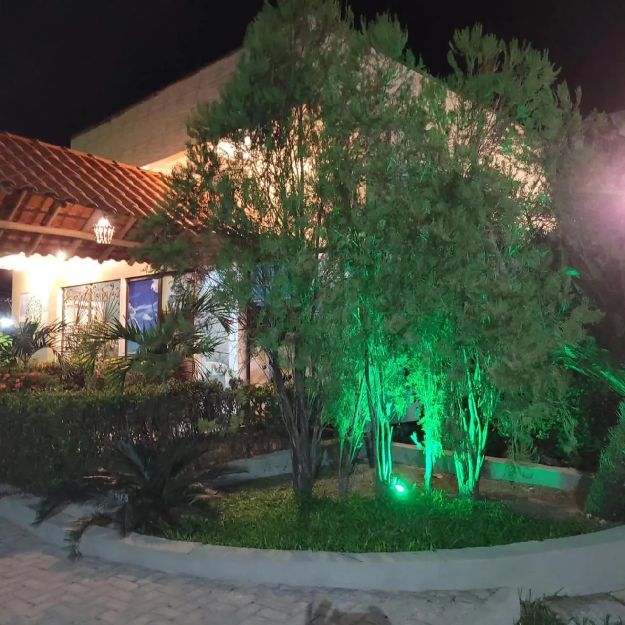 Property building in Recanto das Arvores