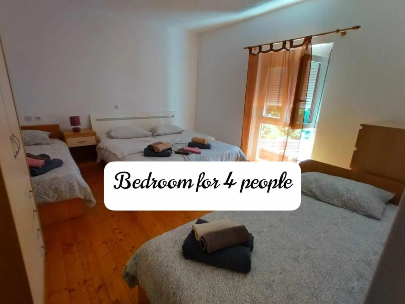 Bed in Apartments ROKO