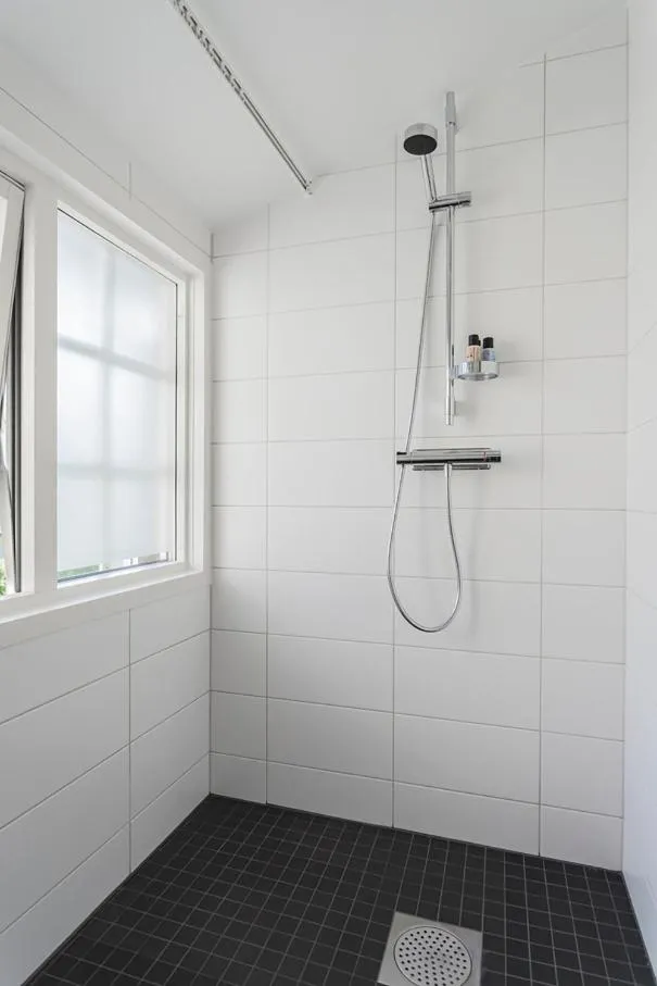 Shower in Hotell MAVI