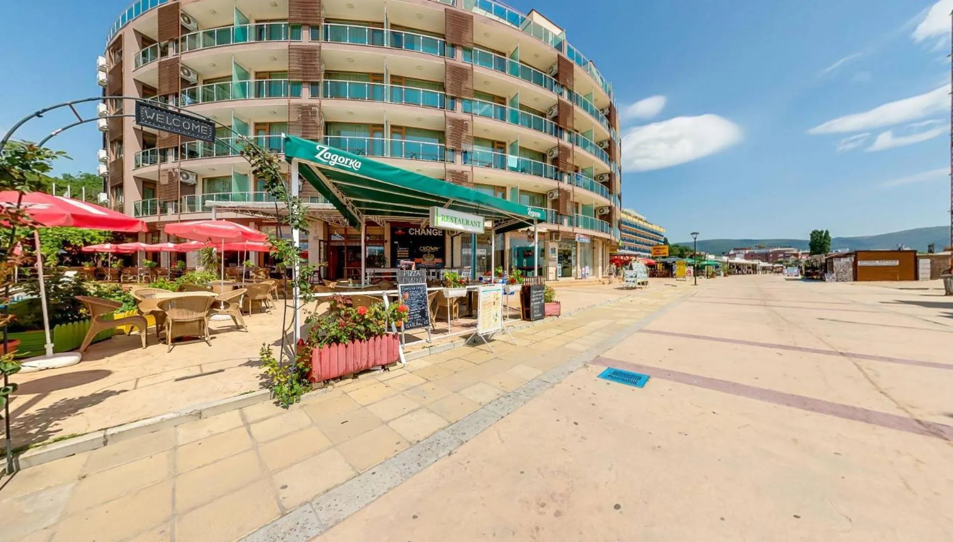 Property building in Briz Beach Apartments