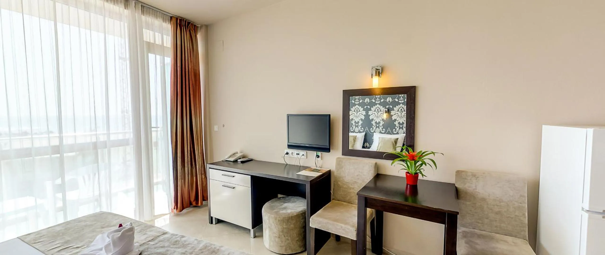 Briz Beach Apartments