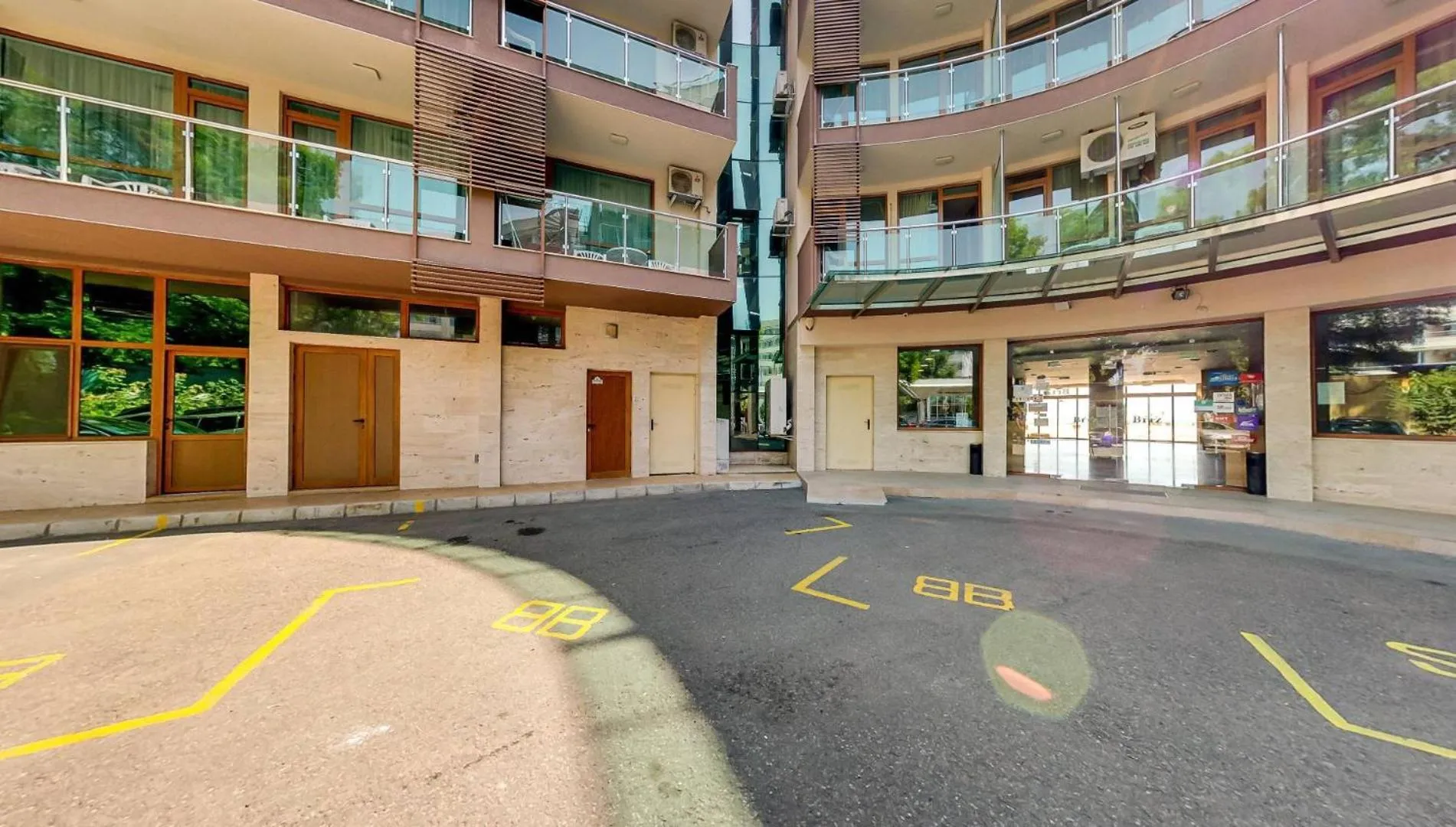 Parking in Briz Beach Apartments