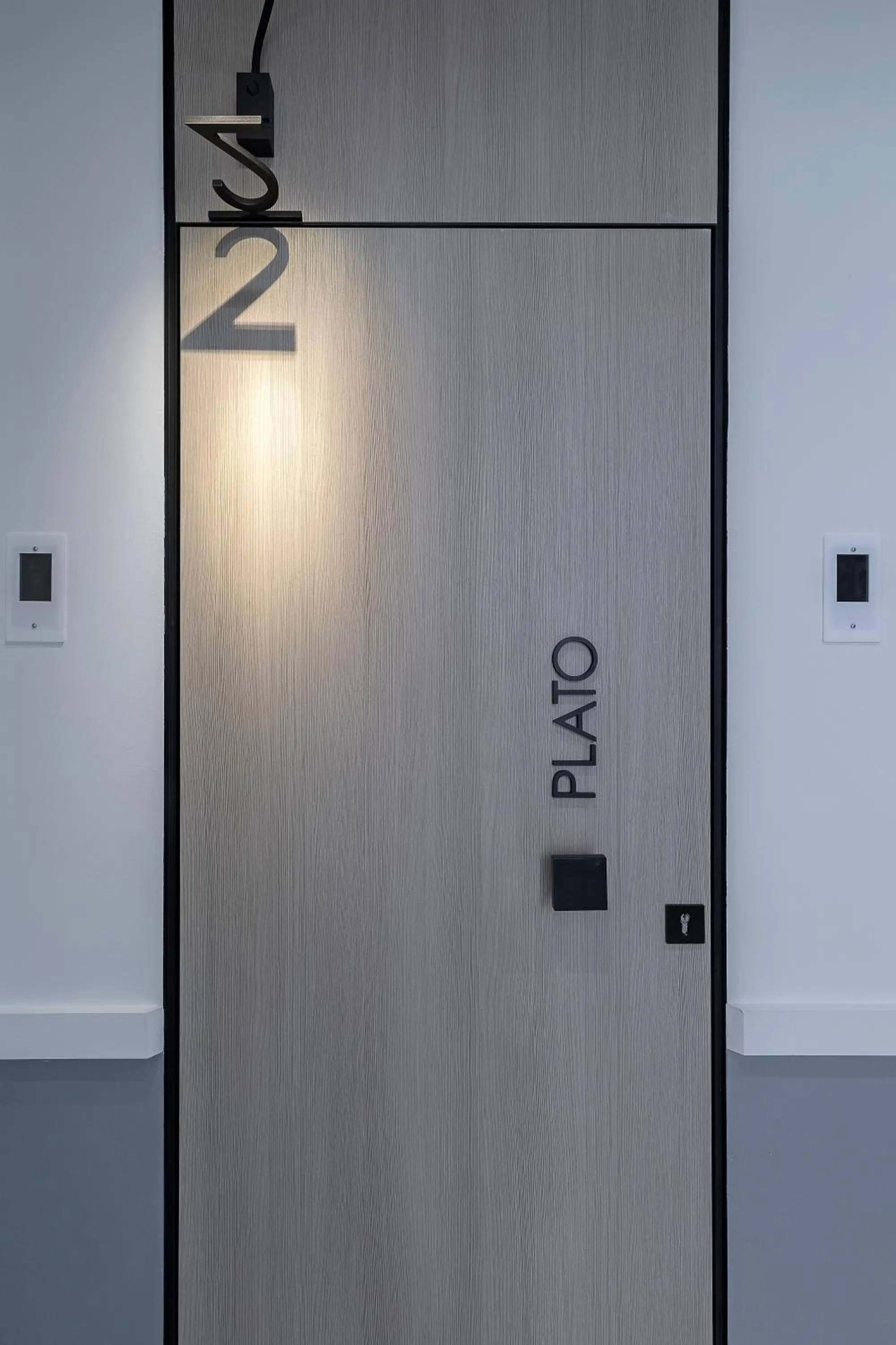 Logo/Certificate/Sign in Philosofia Athens Suites