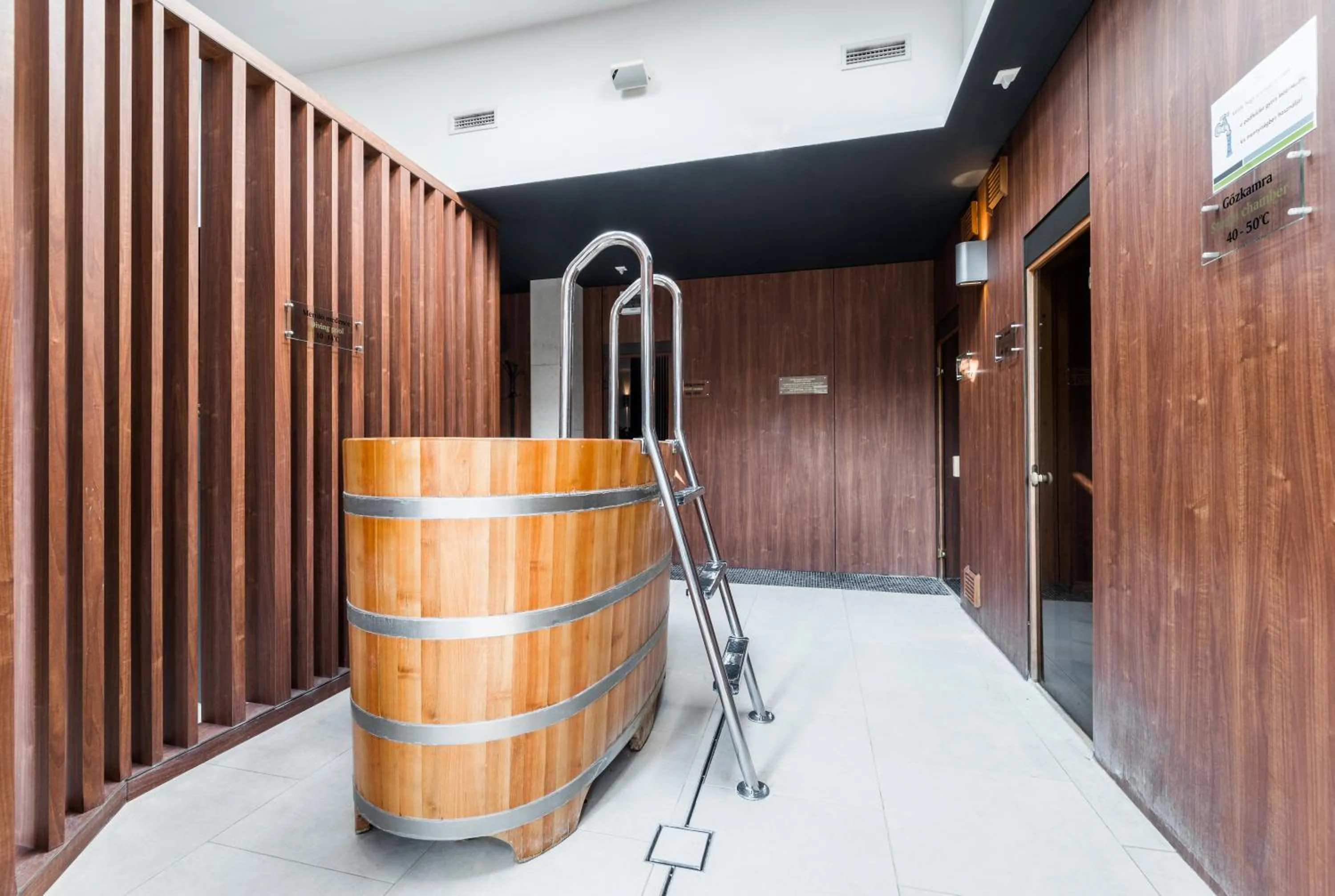 Sauna in Globall Hotel