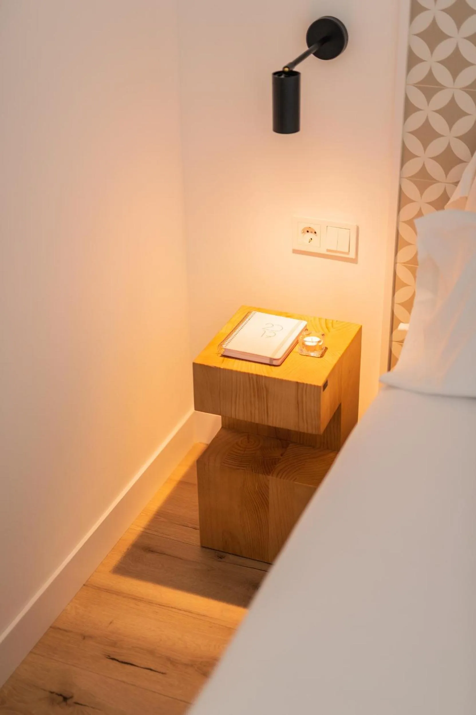 Bed in Port Plaza Apartments