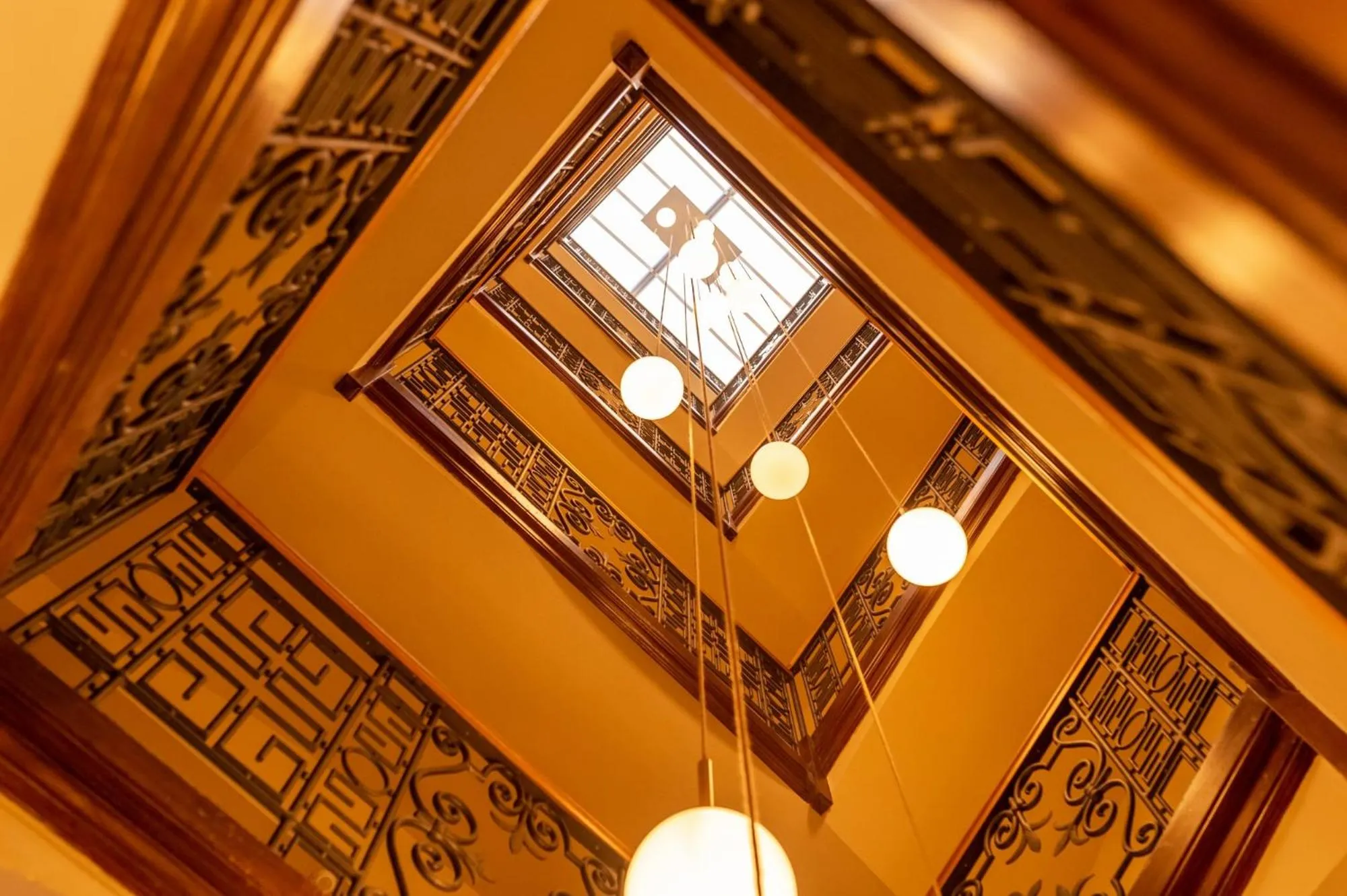 Area and facilities in Port Plaza Apartments