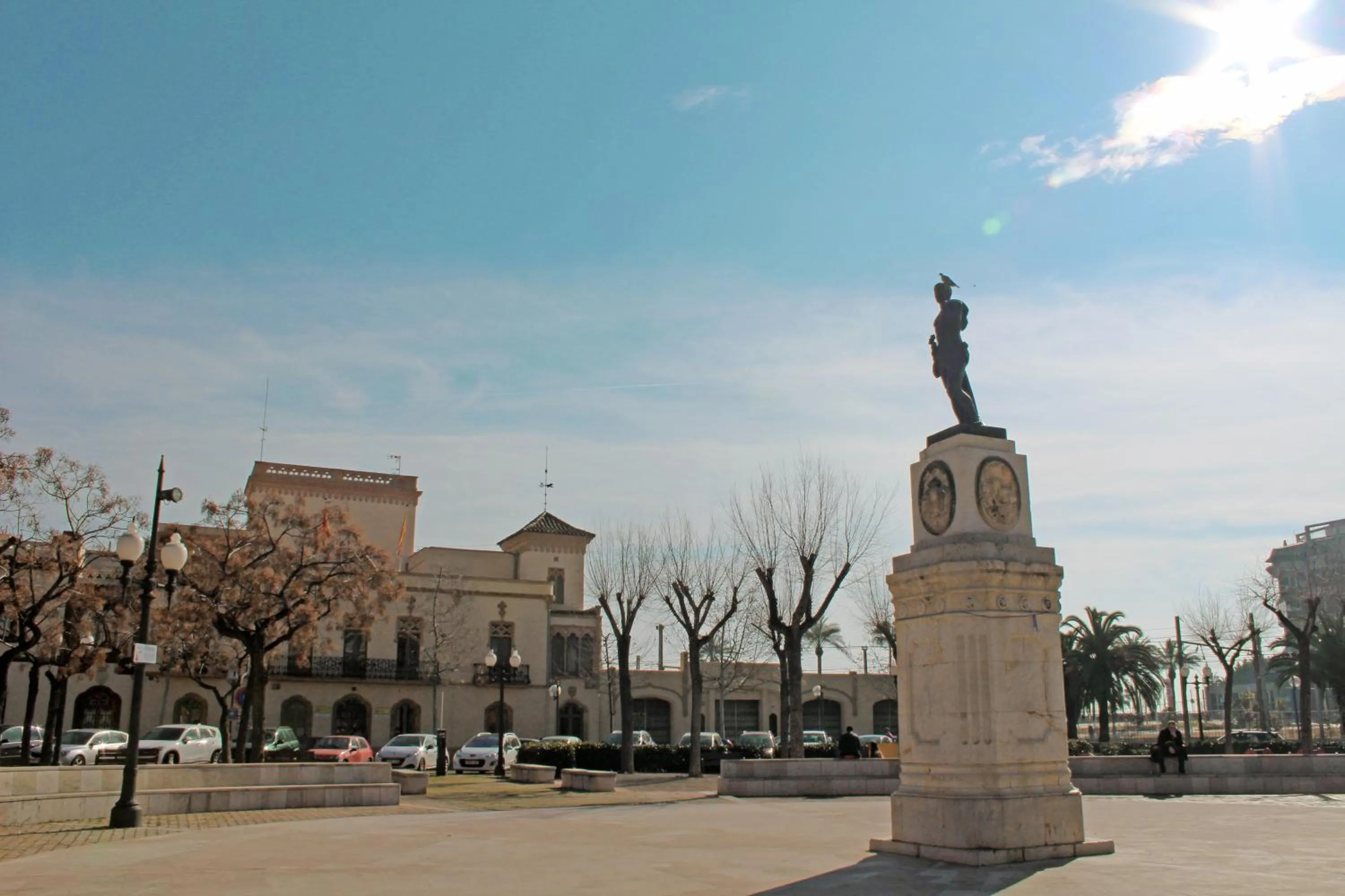 Facade/entrance in Port Plaza Apartments
