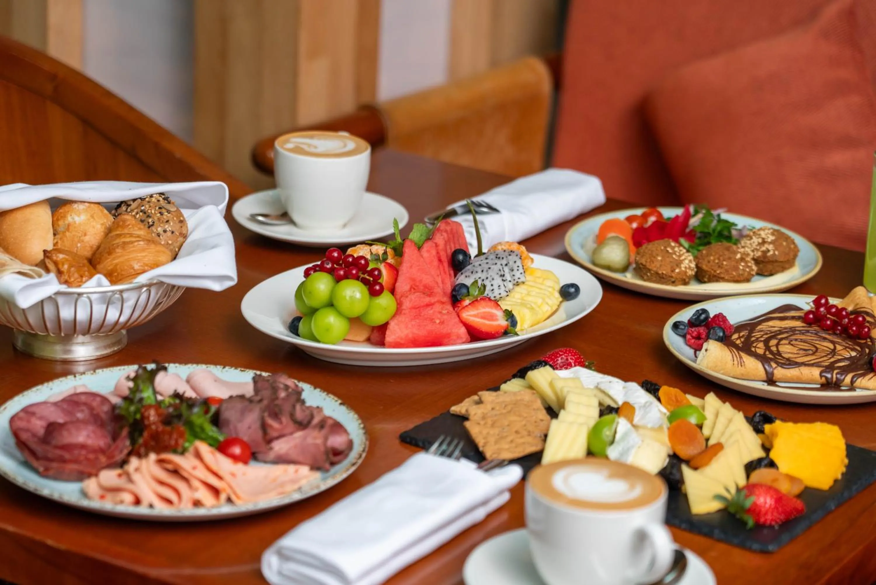 Restaurant/places to eat in Grand Hyatt Dubai Resort & Waterpark