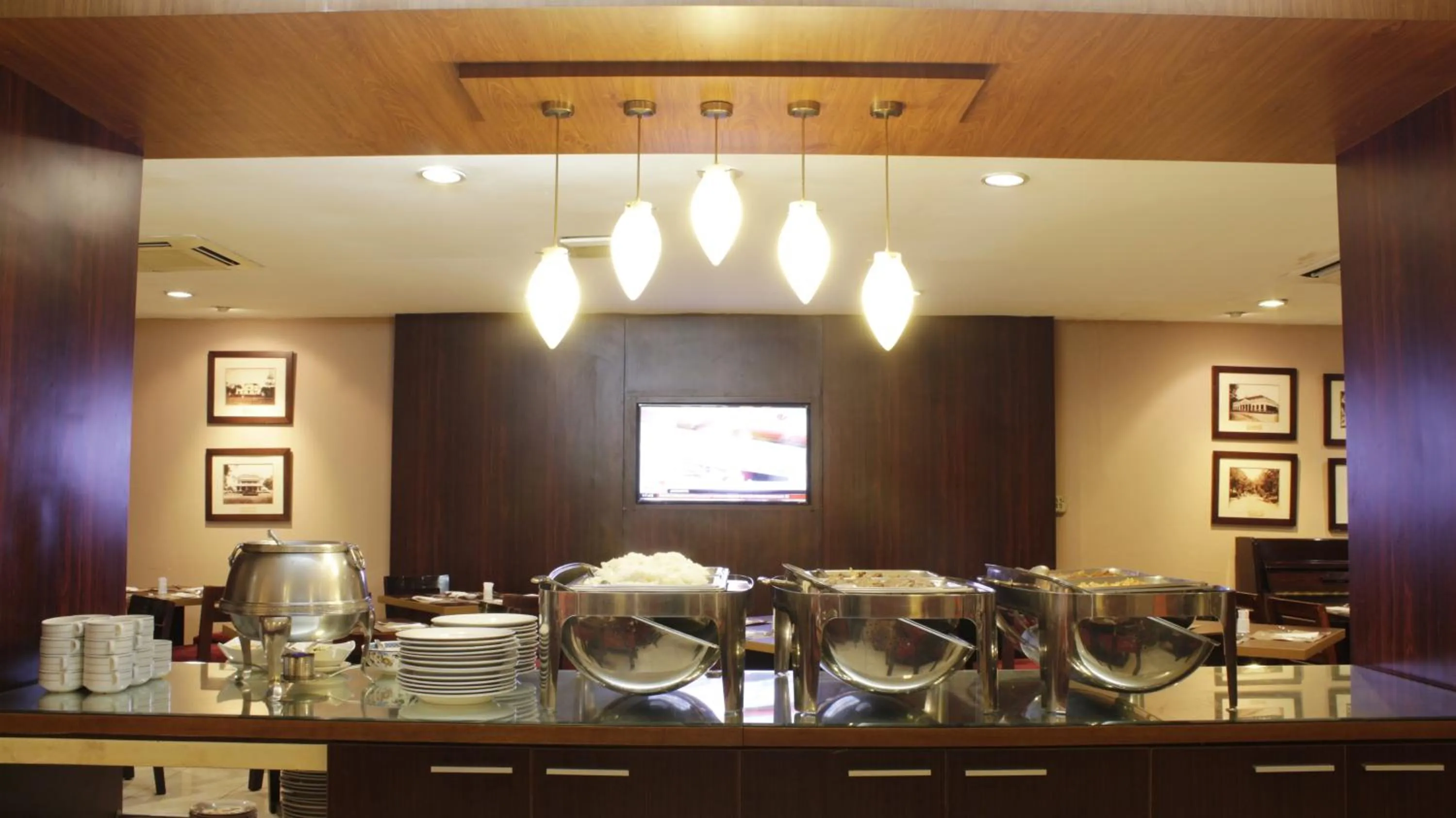 Food in Cipta Hotel Wahid Hasyim