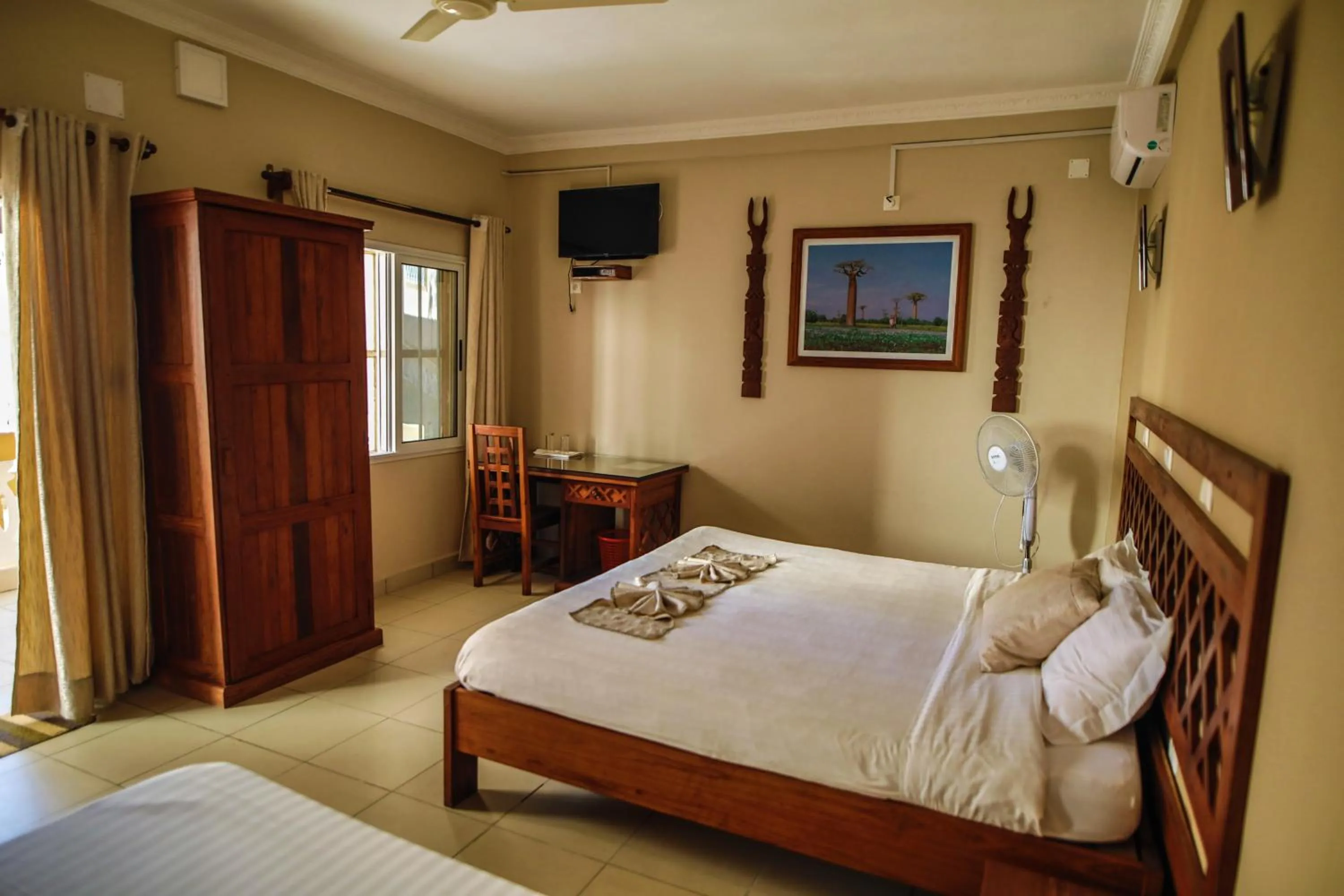 Bedroom, Bed in LAGUNA BEACH