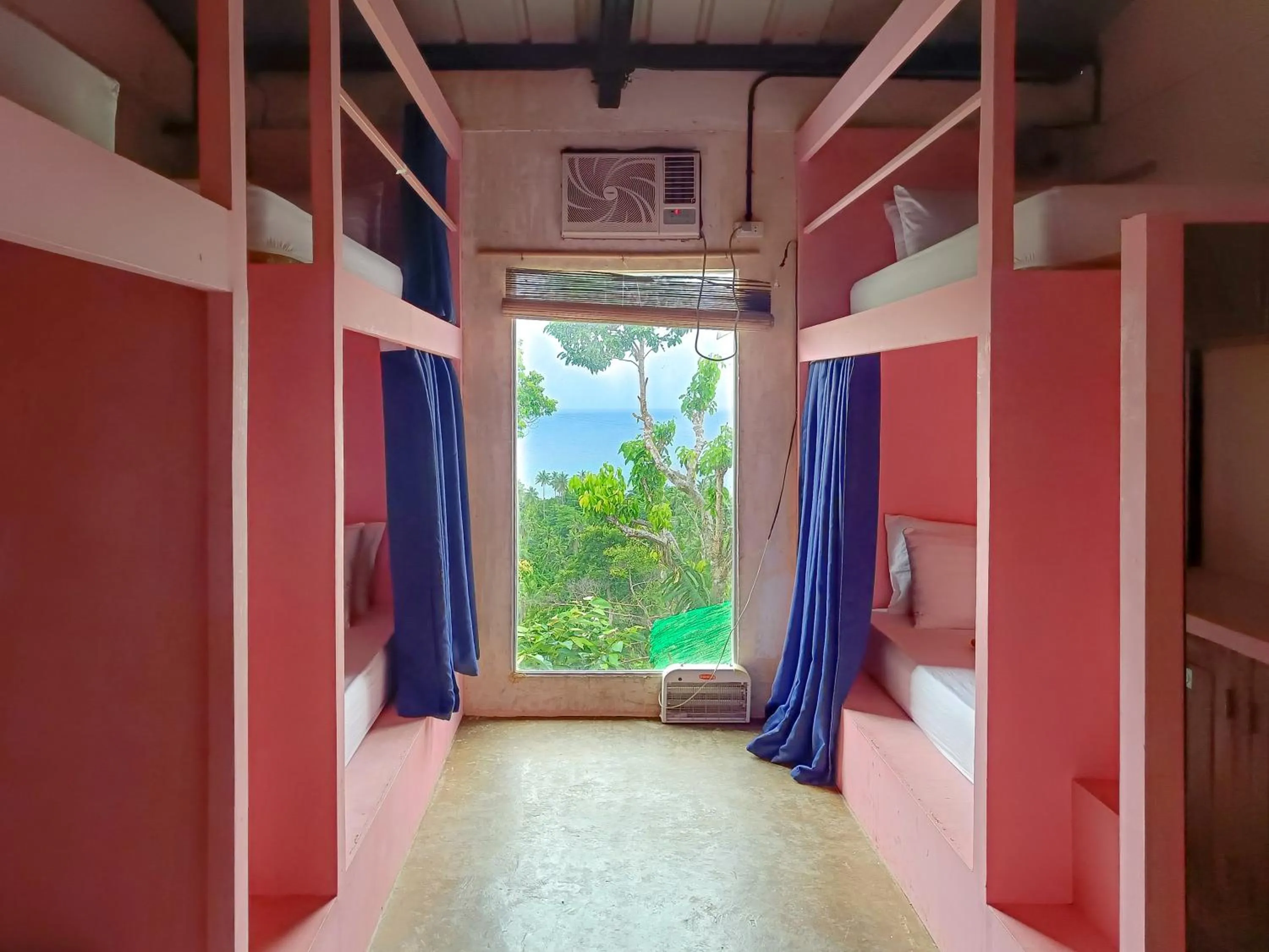 Lexias Hostel and Workspace - El Nido