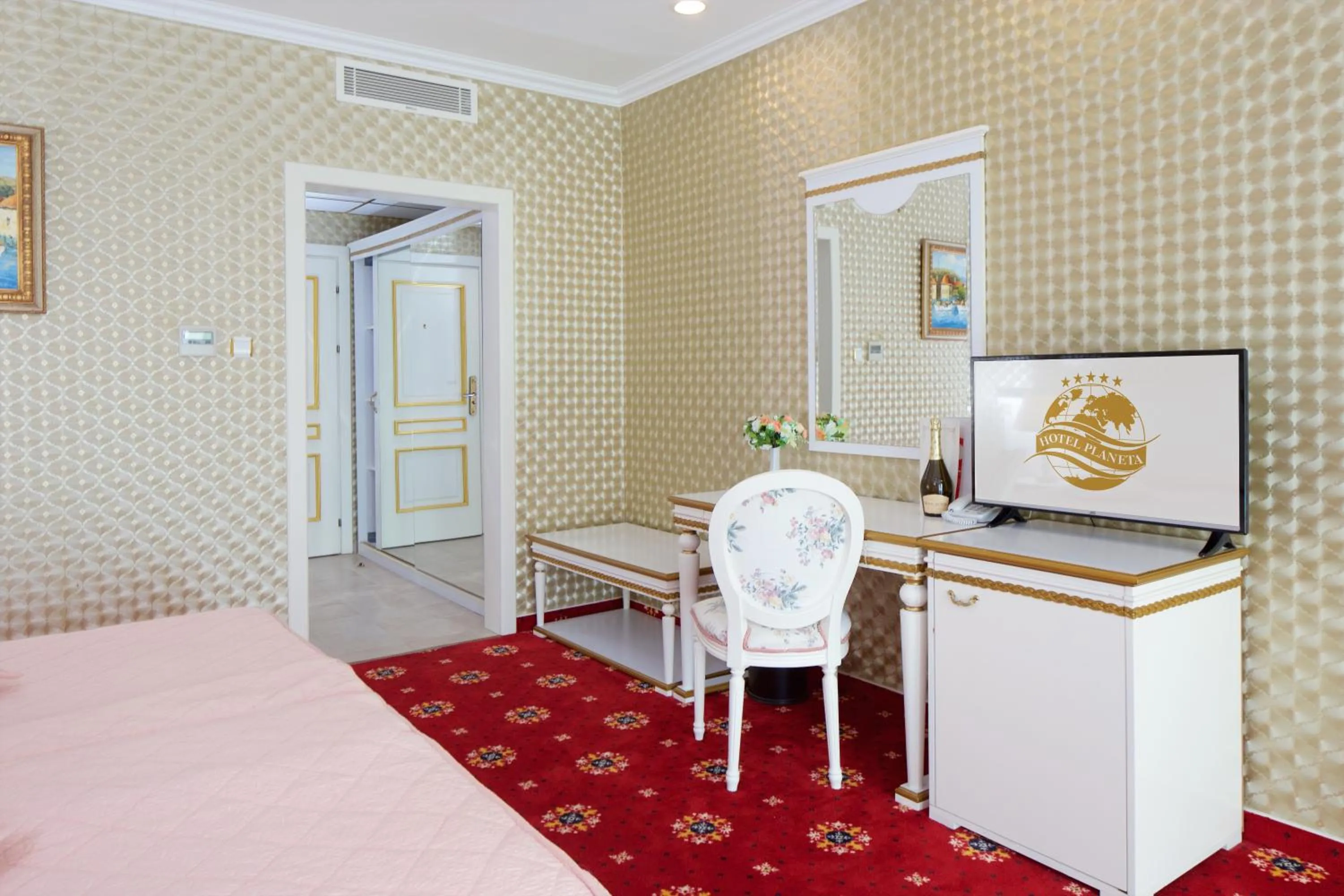 Planeta Hotel & Aquapark FREE Beach Access - ULTRA All Inclusive