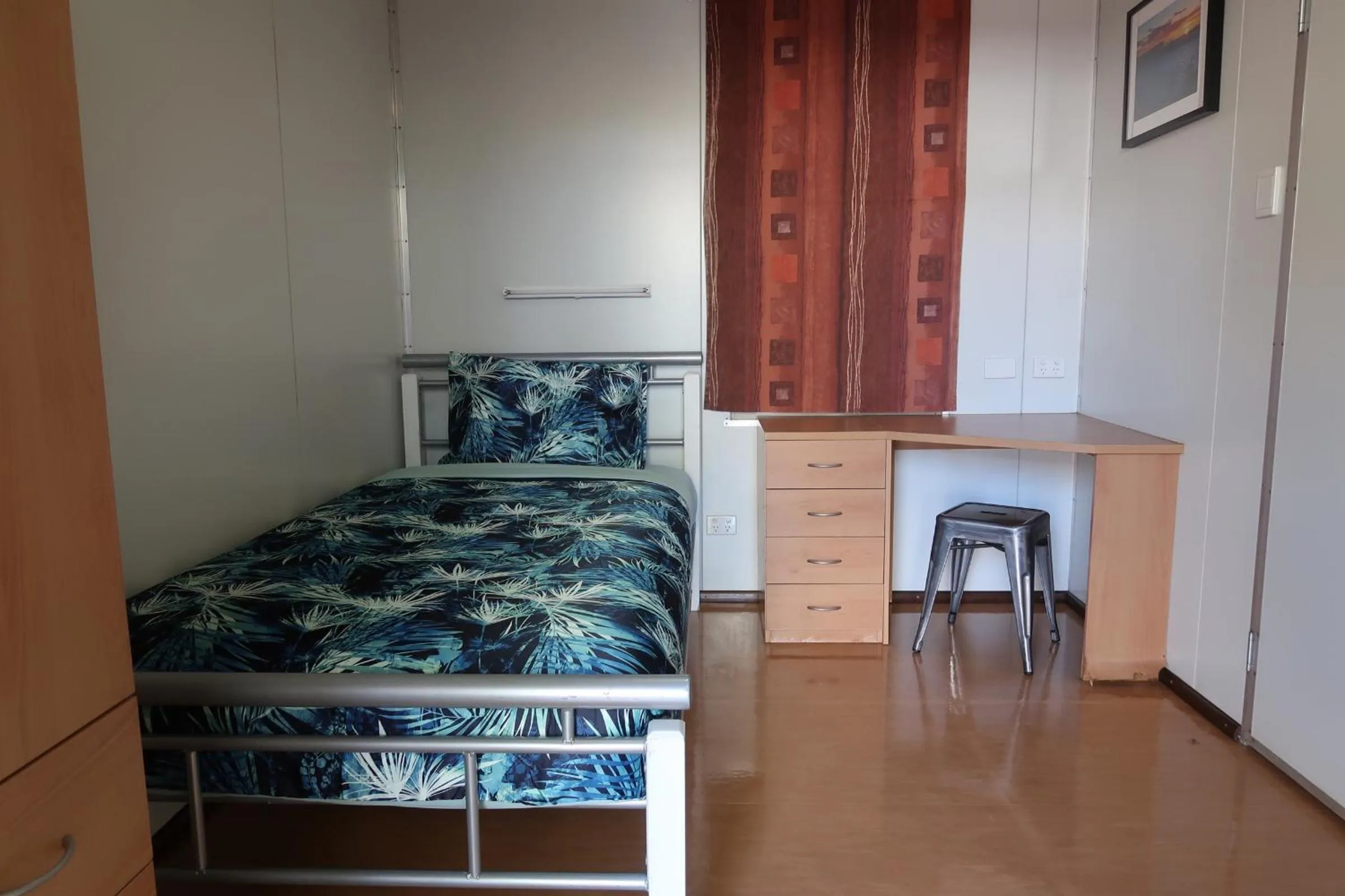 Bed in Mud Crab Motel