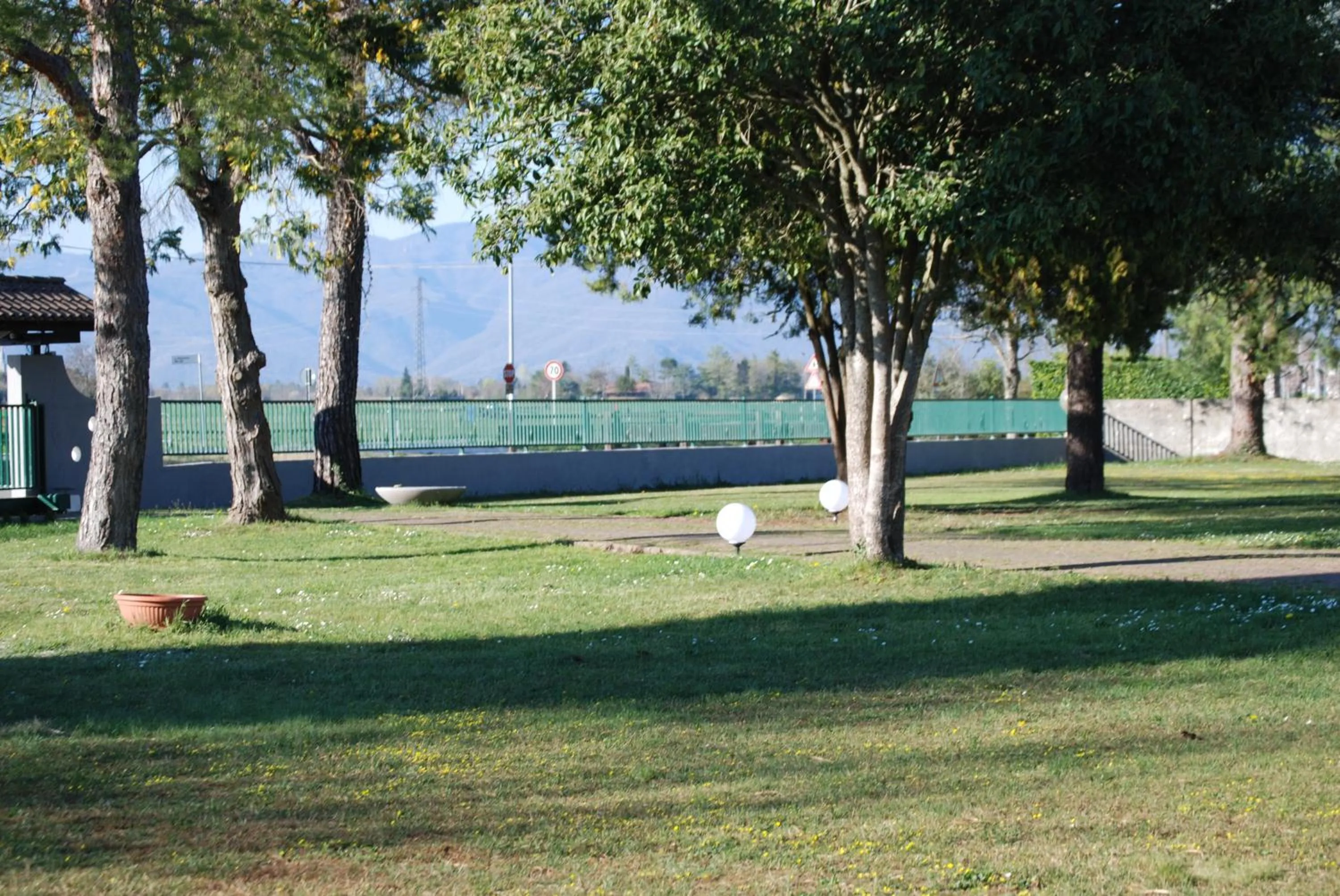 Garden in B & B Chic