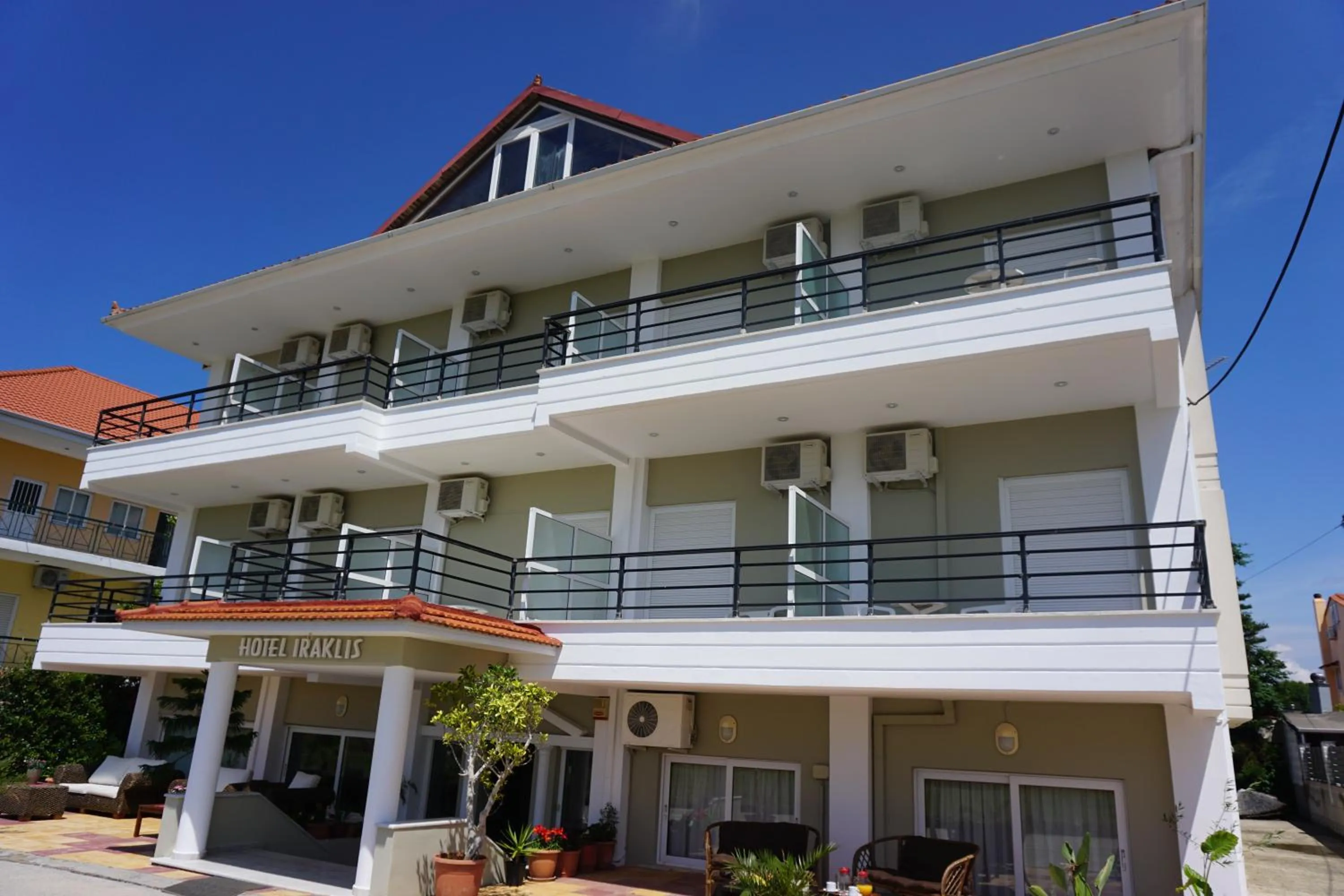 Property building in Iraklis Hotel