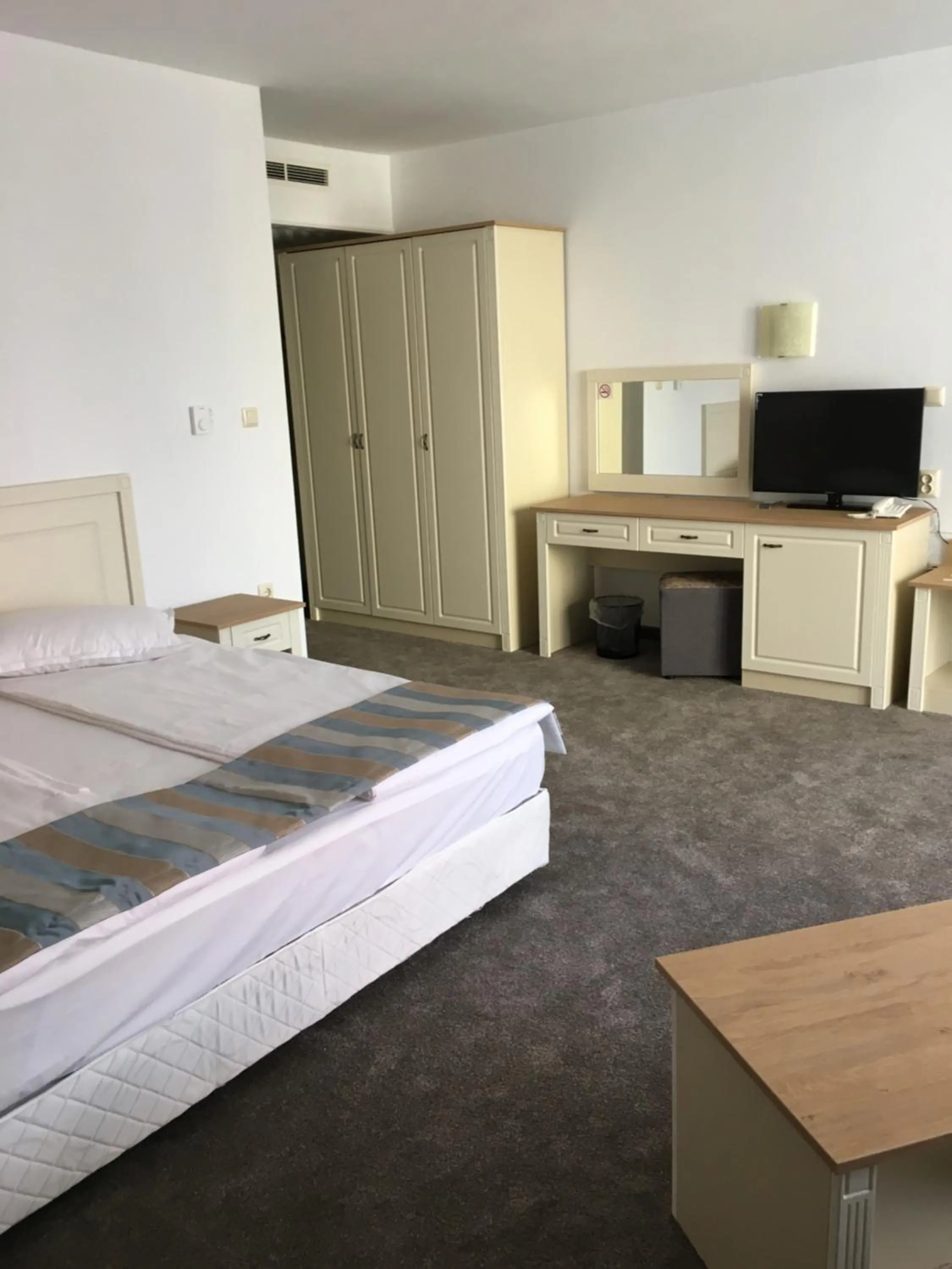 Photo of the whole room, Bed in Mena Palace Hotel - All Inclusive