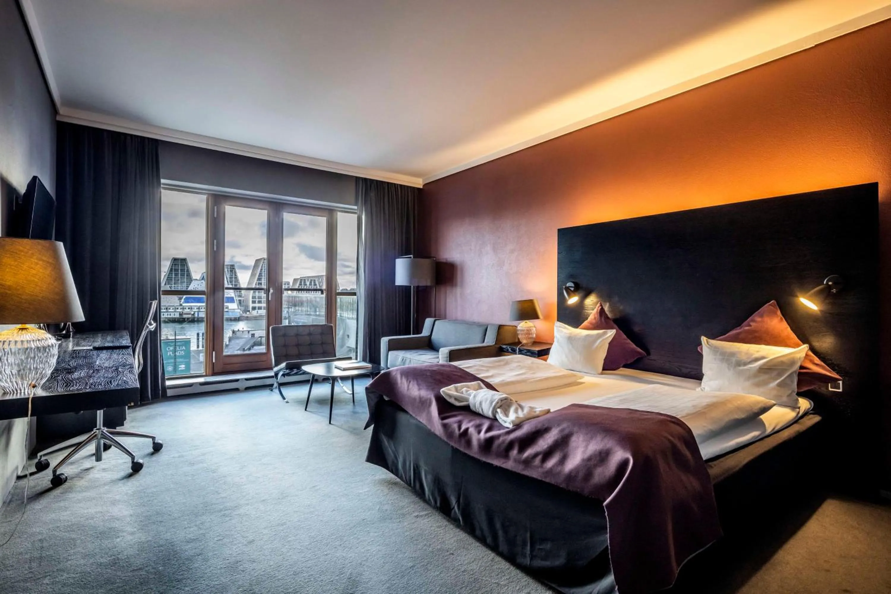 Bedroom, Bed in Scandic Front