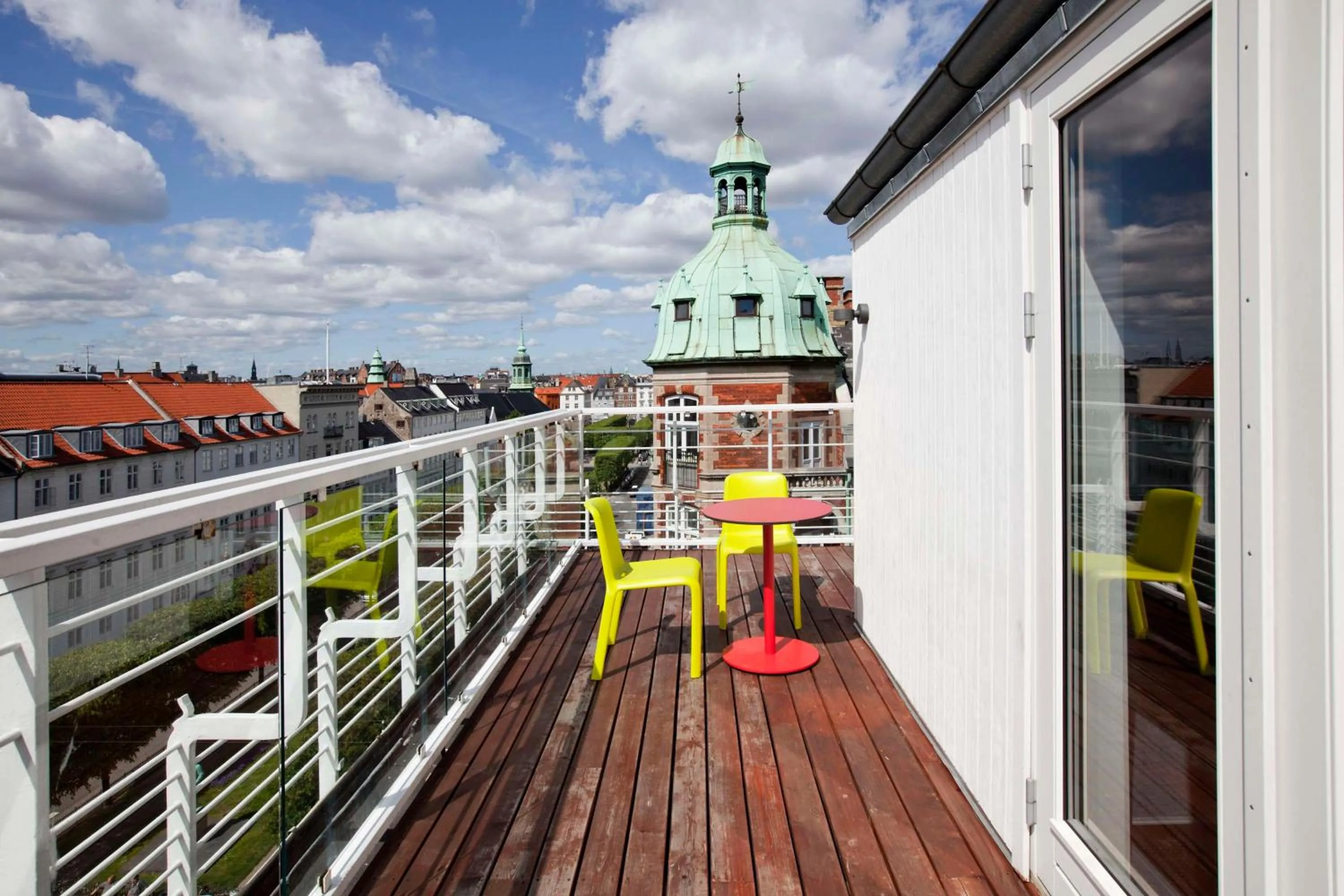 Other in Scandic Front