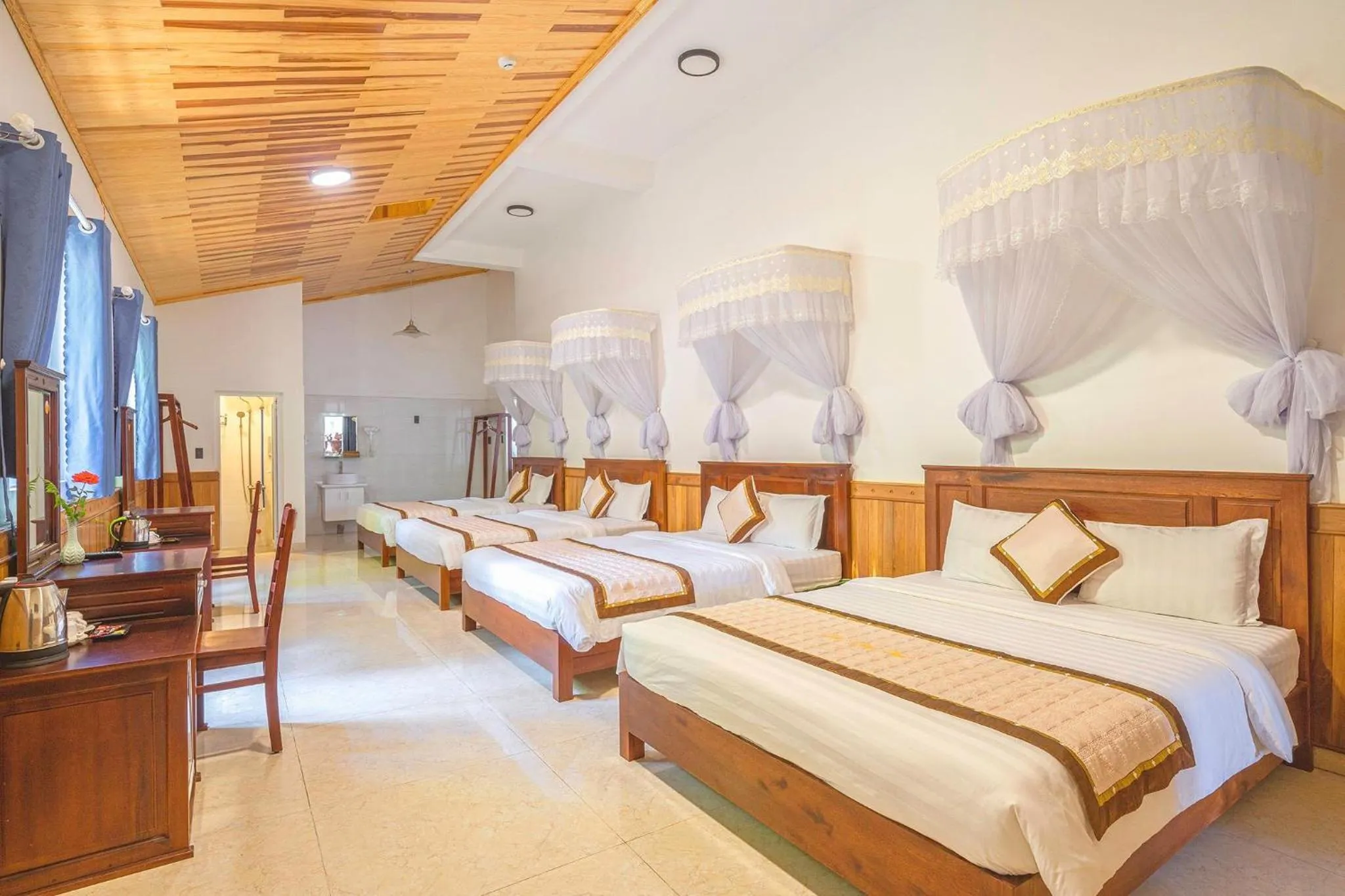 Bed in Dieu Thong Hotel