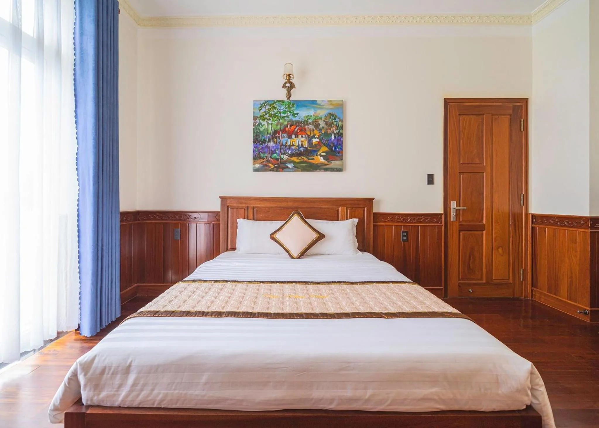 Bedroom, Bed in Dieu Thong Hotel