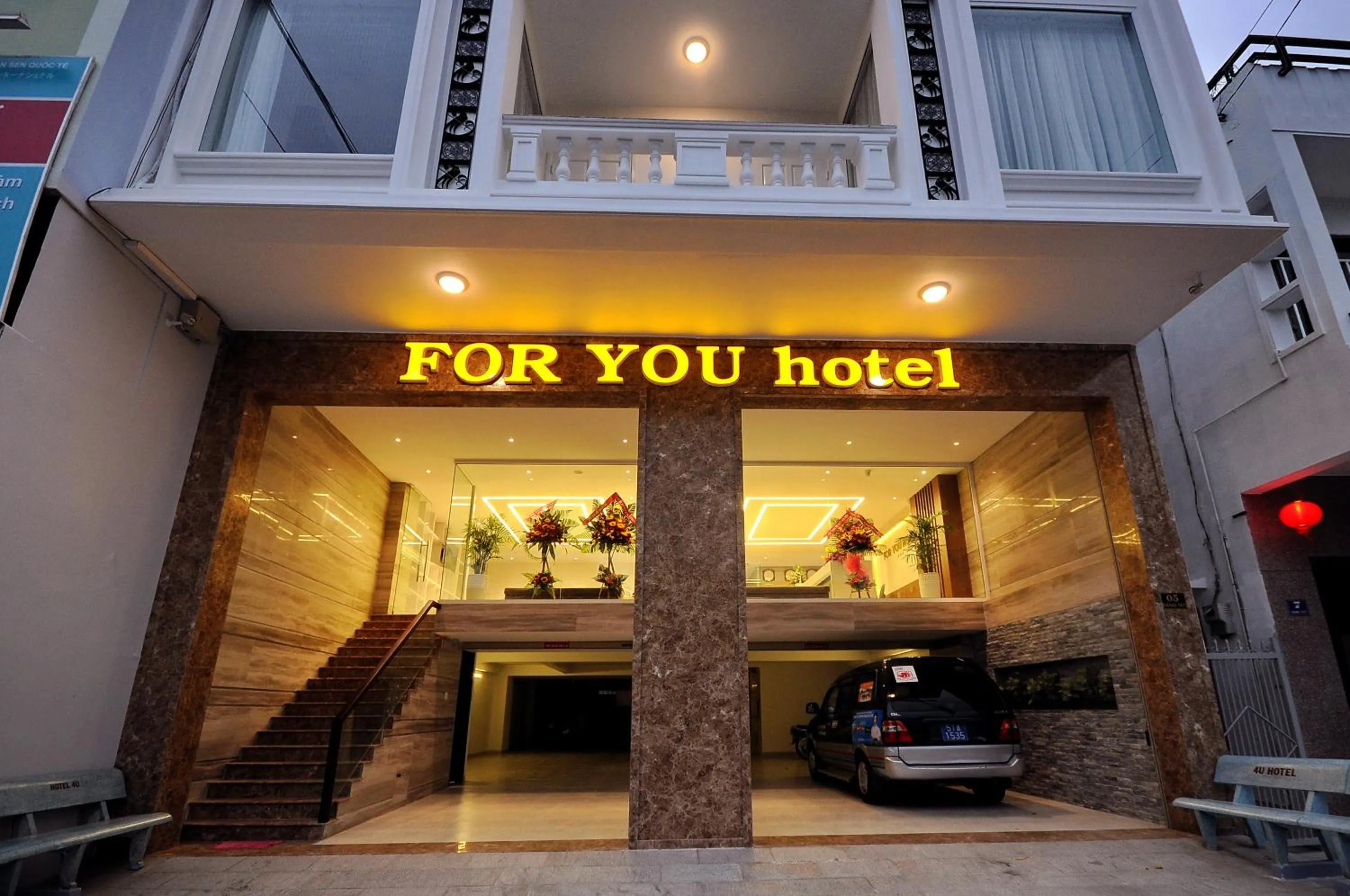 For You Hotel
