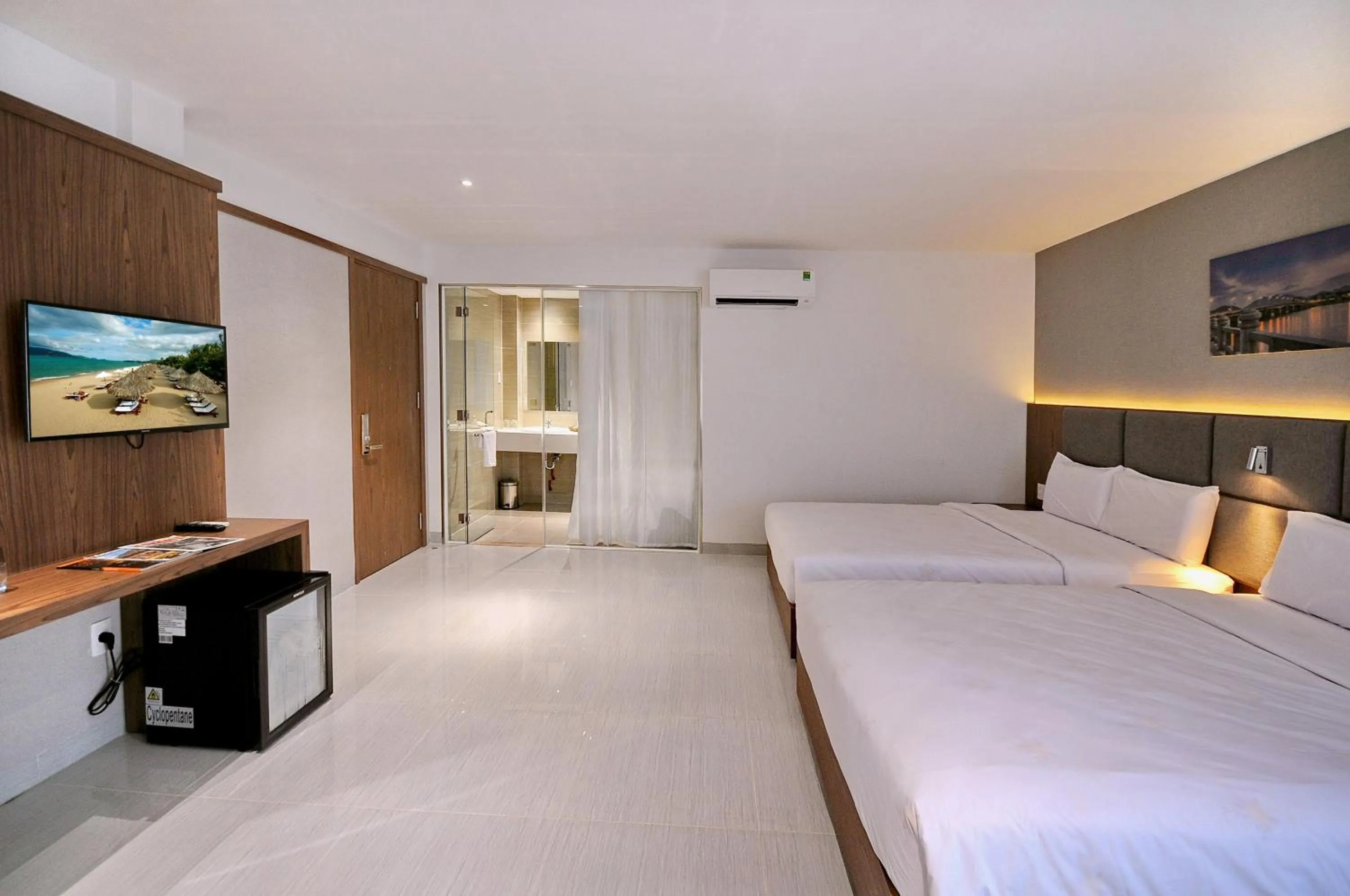 TV and multimedia, Bed in For You Hotel