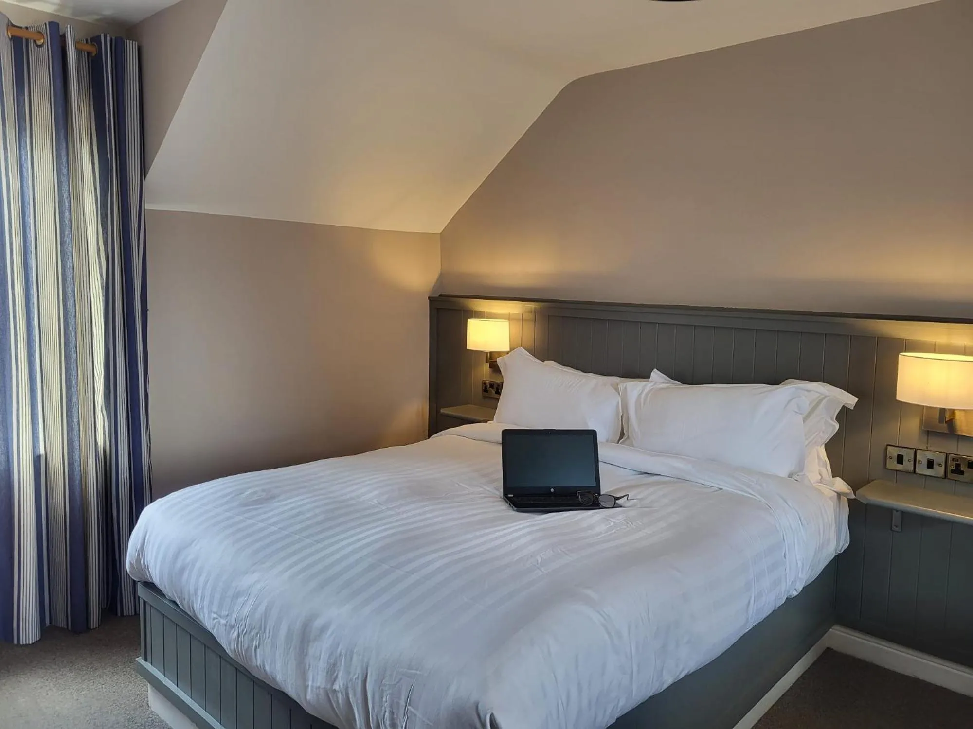 Bed in Rolfs Country House