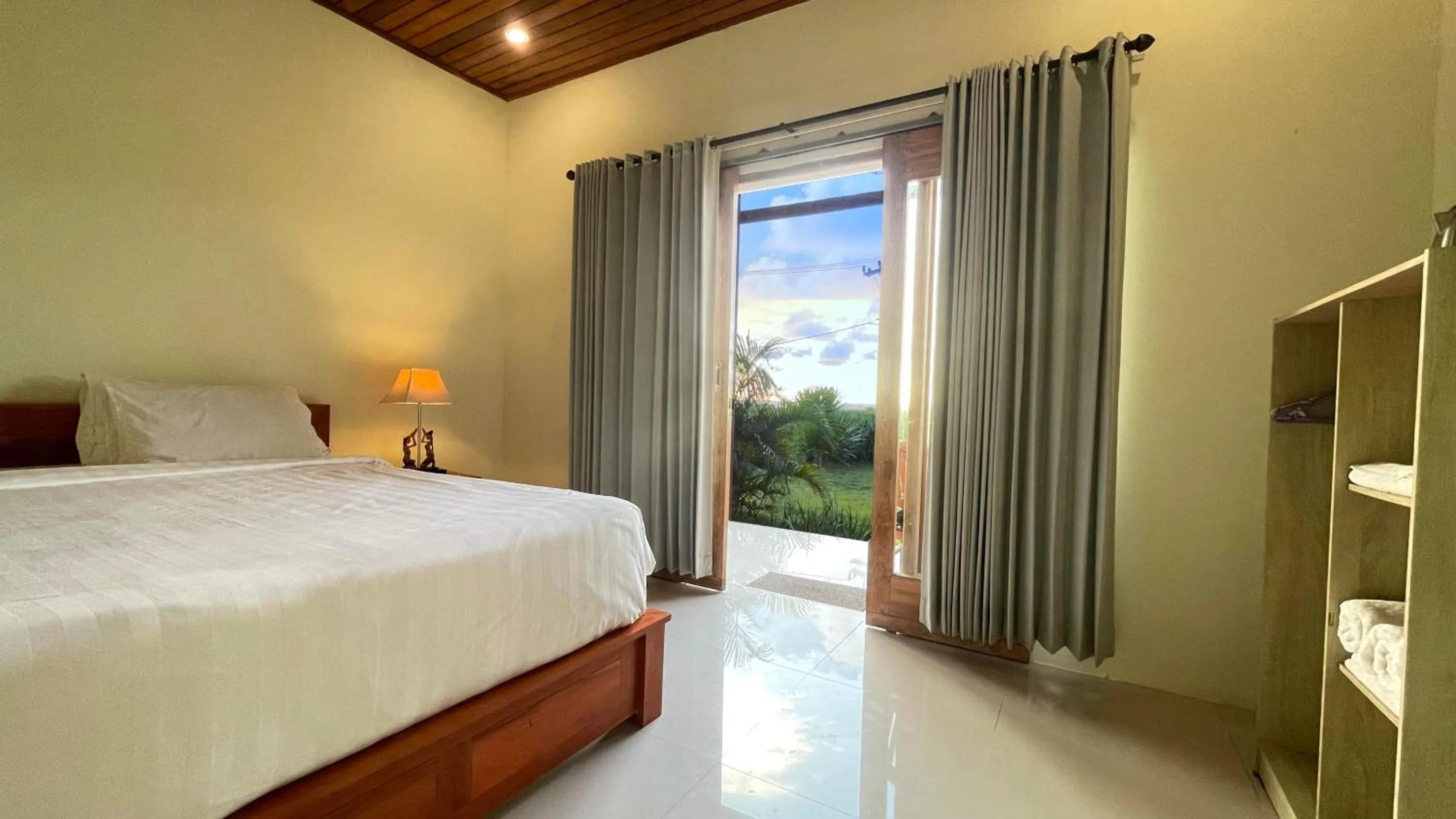 Bed in MESARI Cottage