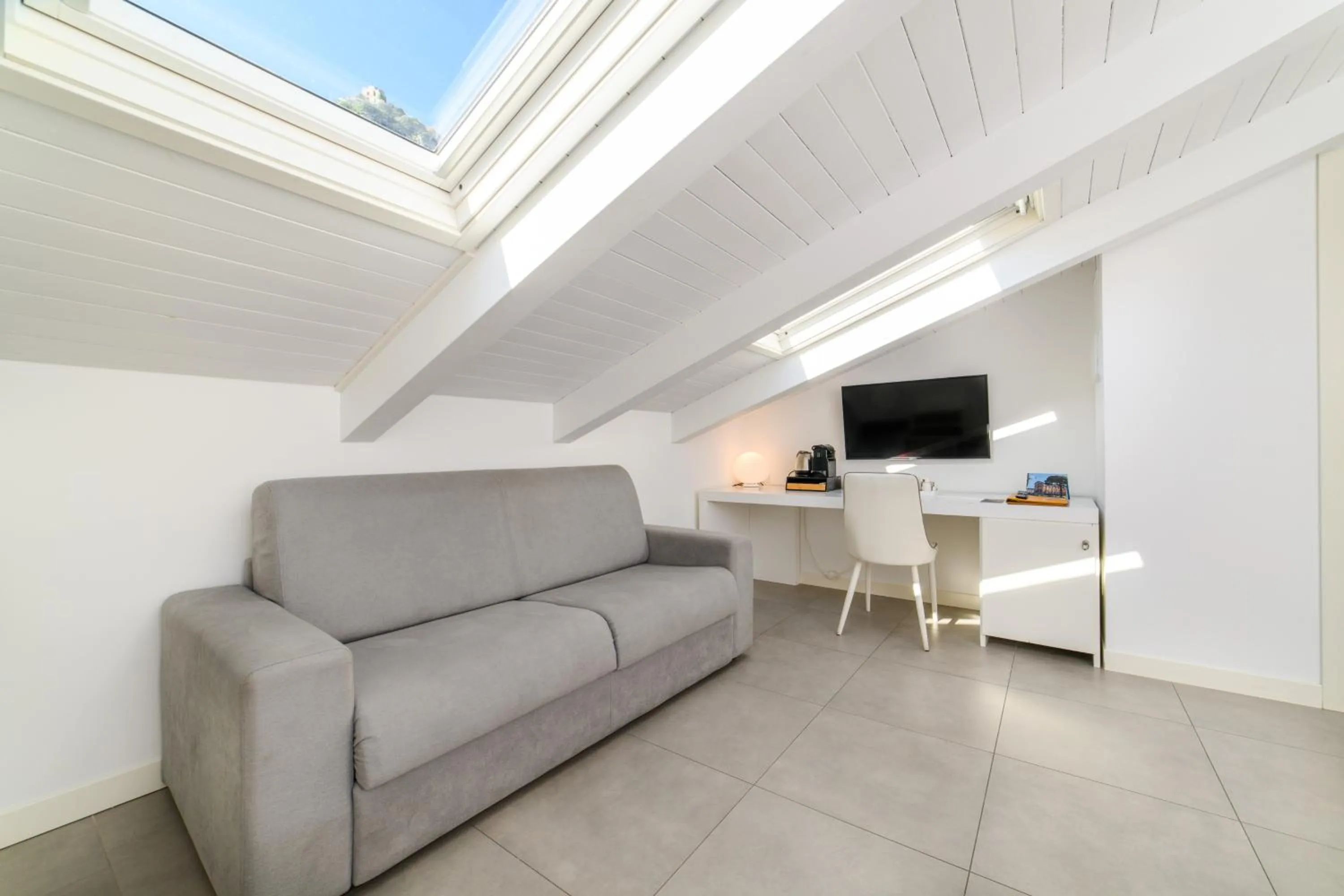 TV and multimedia in Zia Pupetta Suites