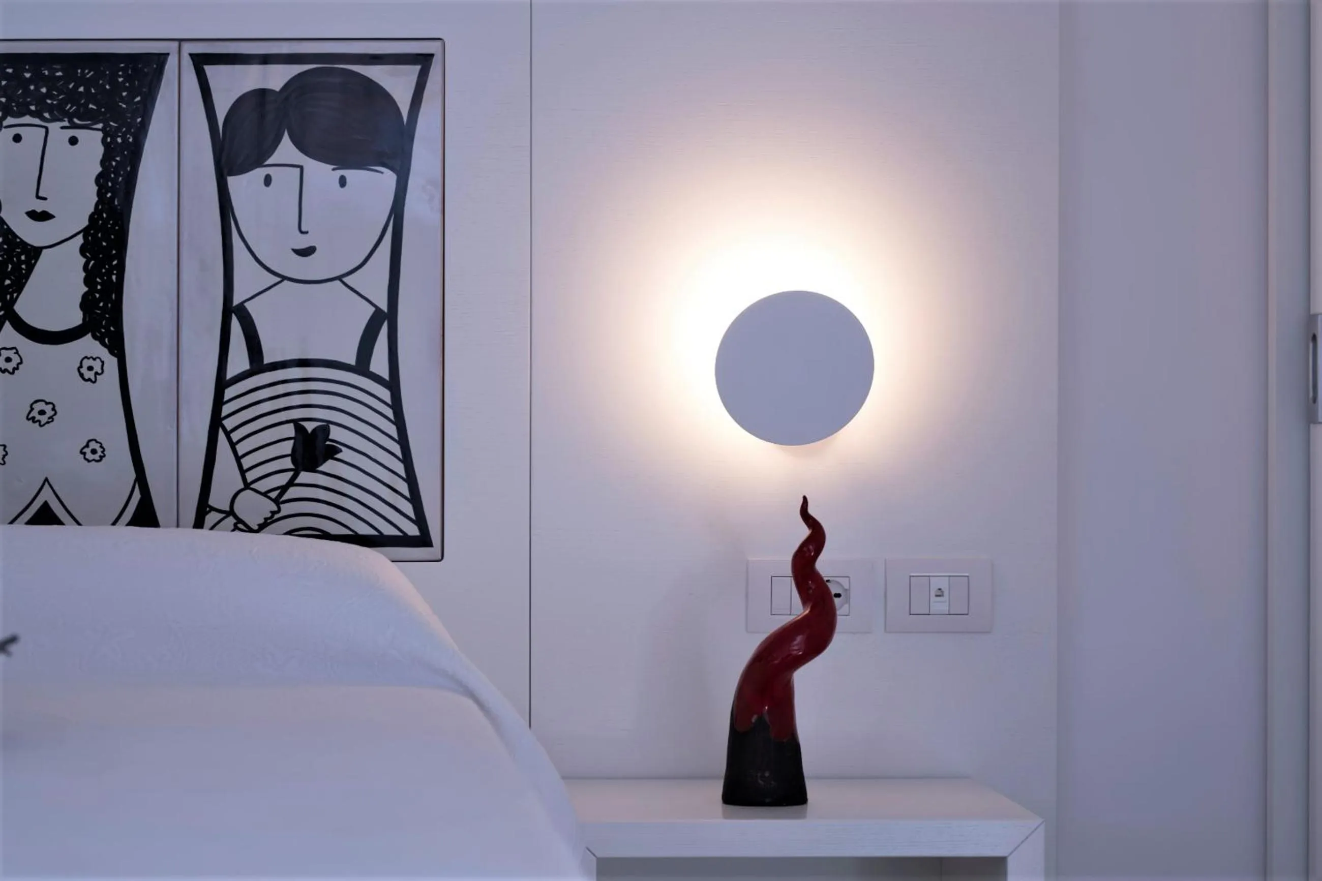 Decorative detail, Bed in Zia Pupetta Suites