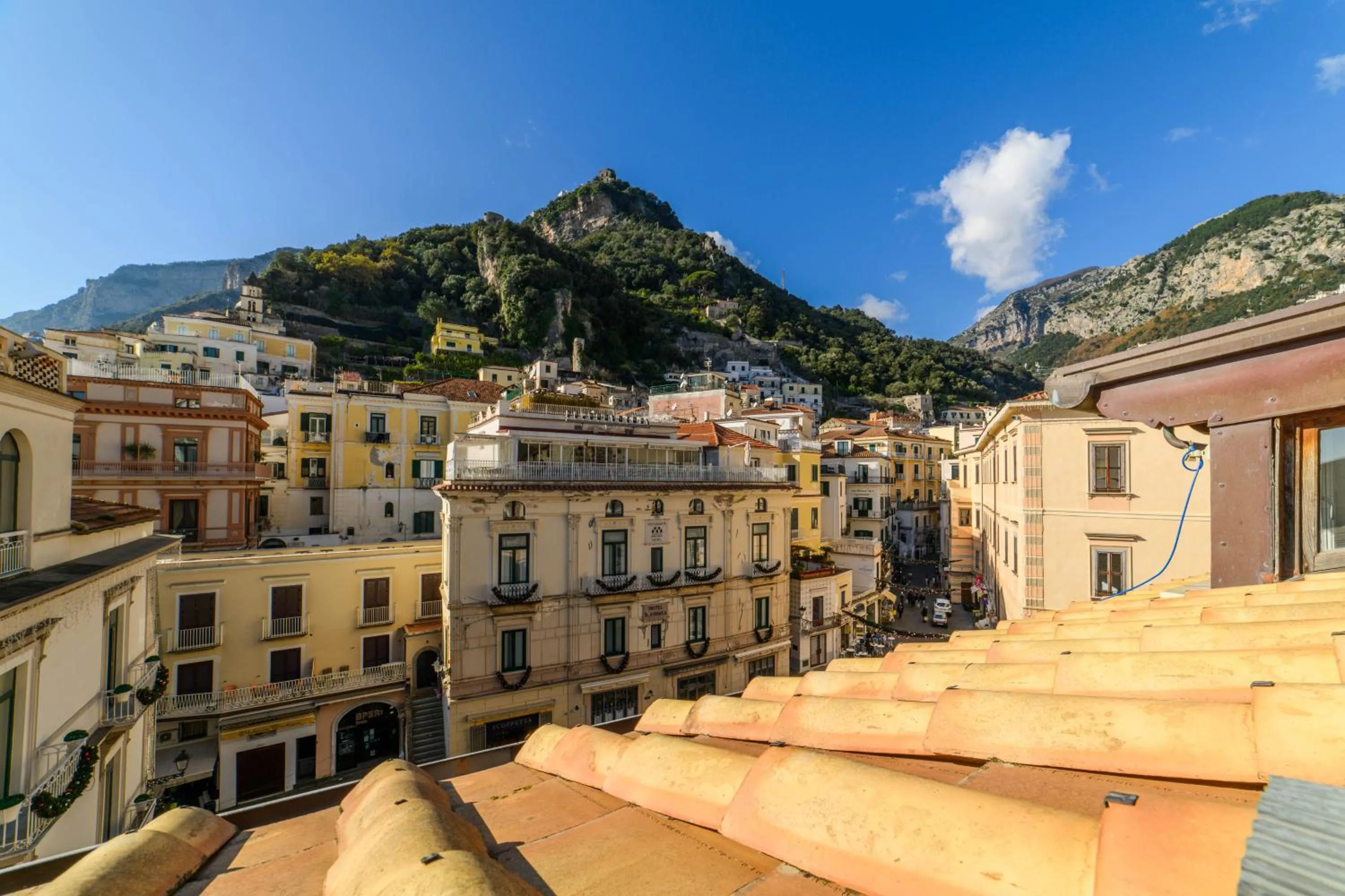 Property building in Zia Pupetta Suites