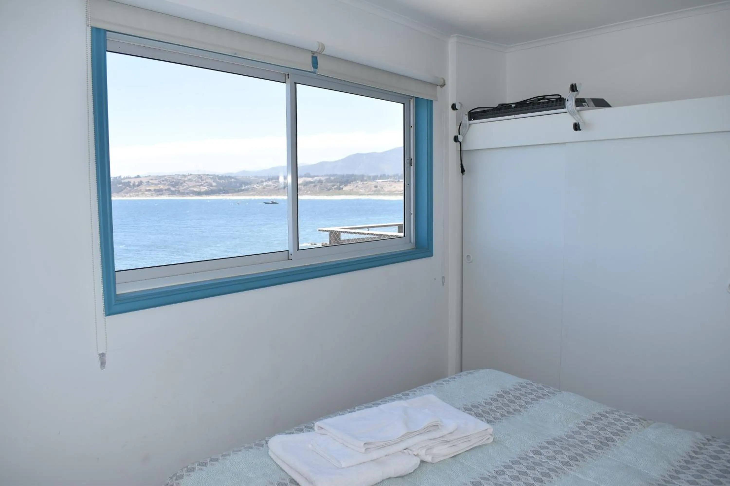 View (from property/room), Bed in Bahía Luz Hostal