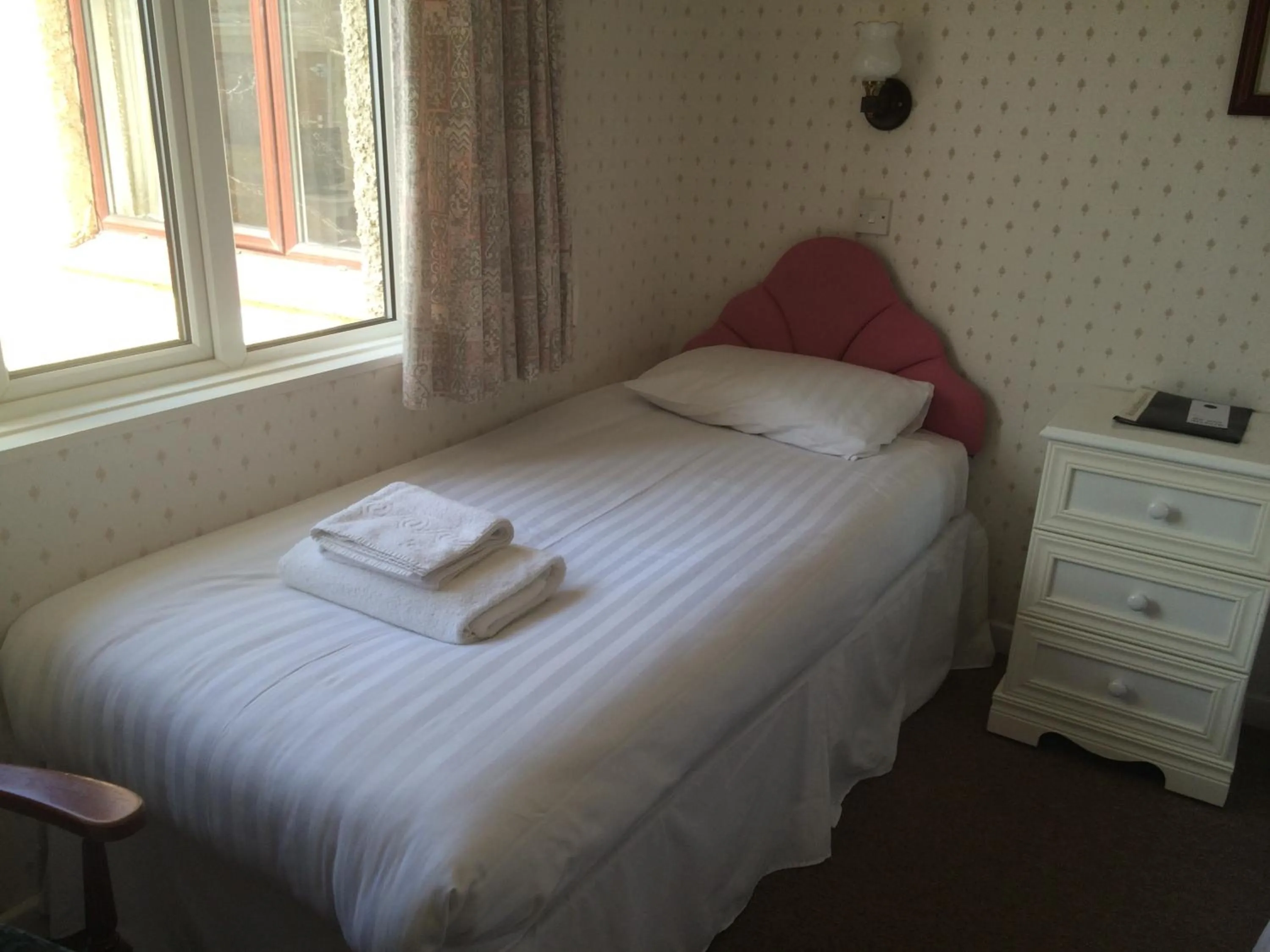 Bed in The Wight Bay Hotel - Isle of Wight