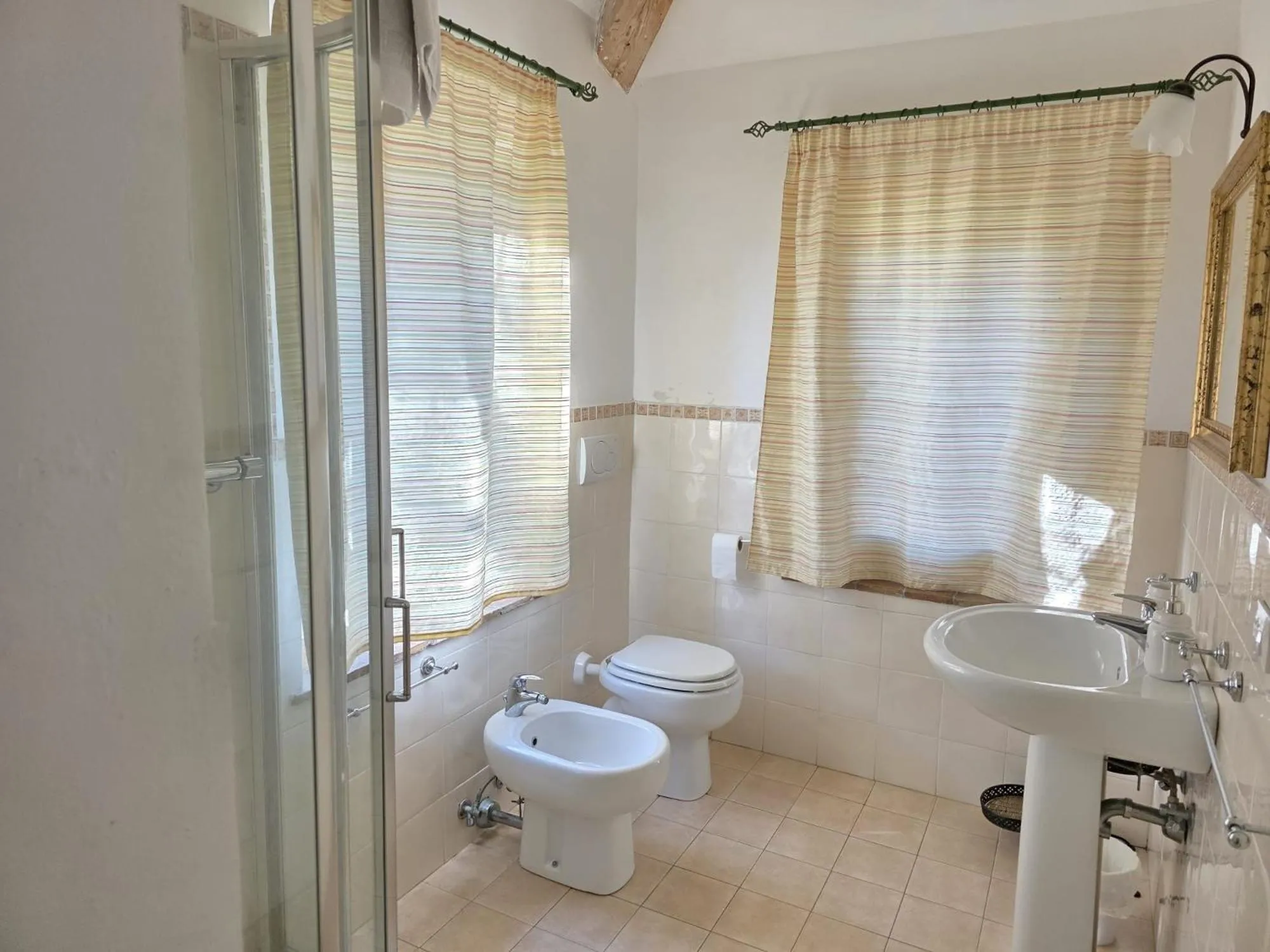 Toilet in Villa Gioia Civita