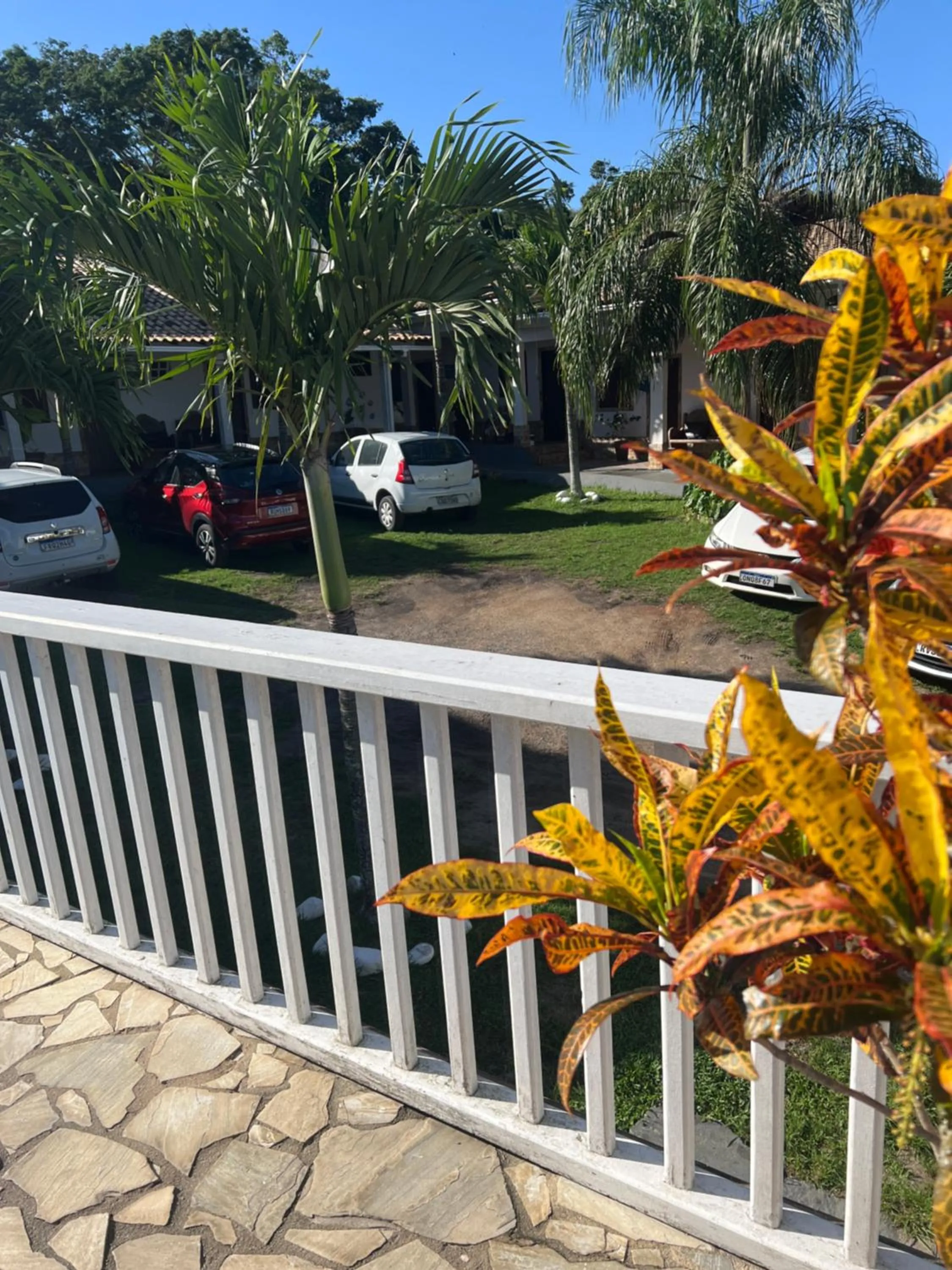 Parking in Pousada Três Pescadores