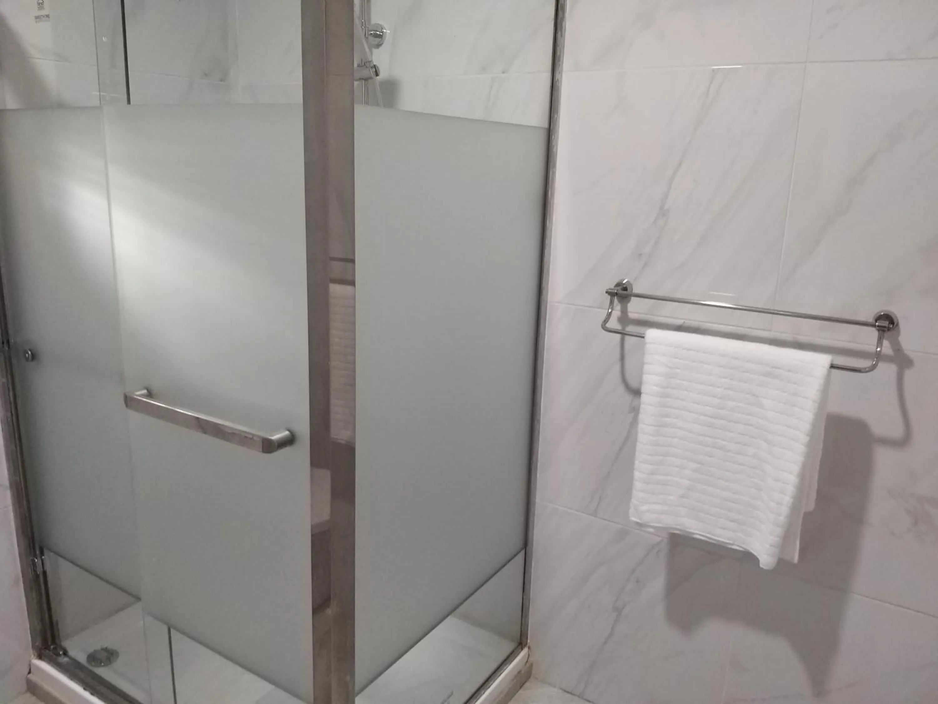 Bathroom in MITOS LUXURY SUITES -Somosu