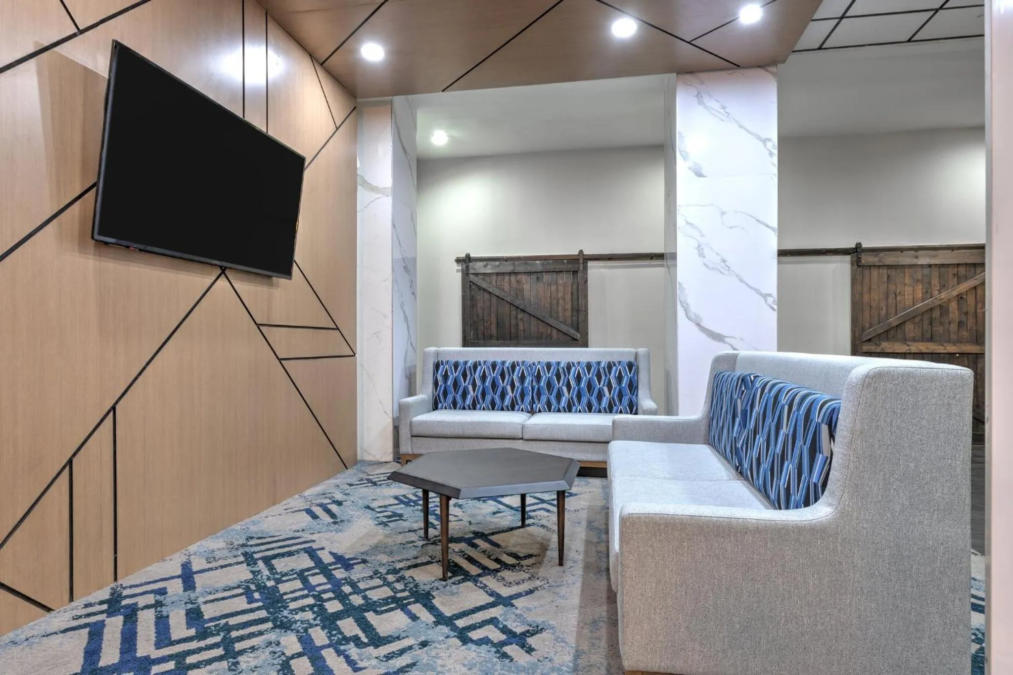 Property building in Holiday Inn Express - Dallas Downtown by IHG