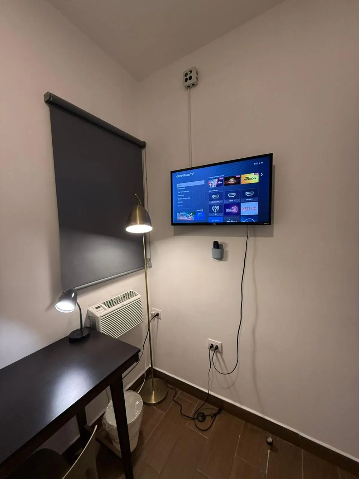 TV and multimedia in Suites Apodaca