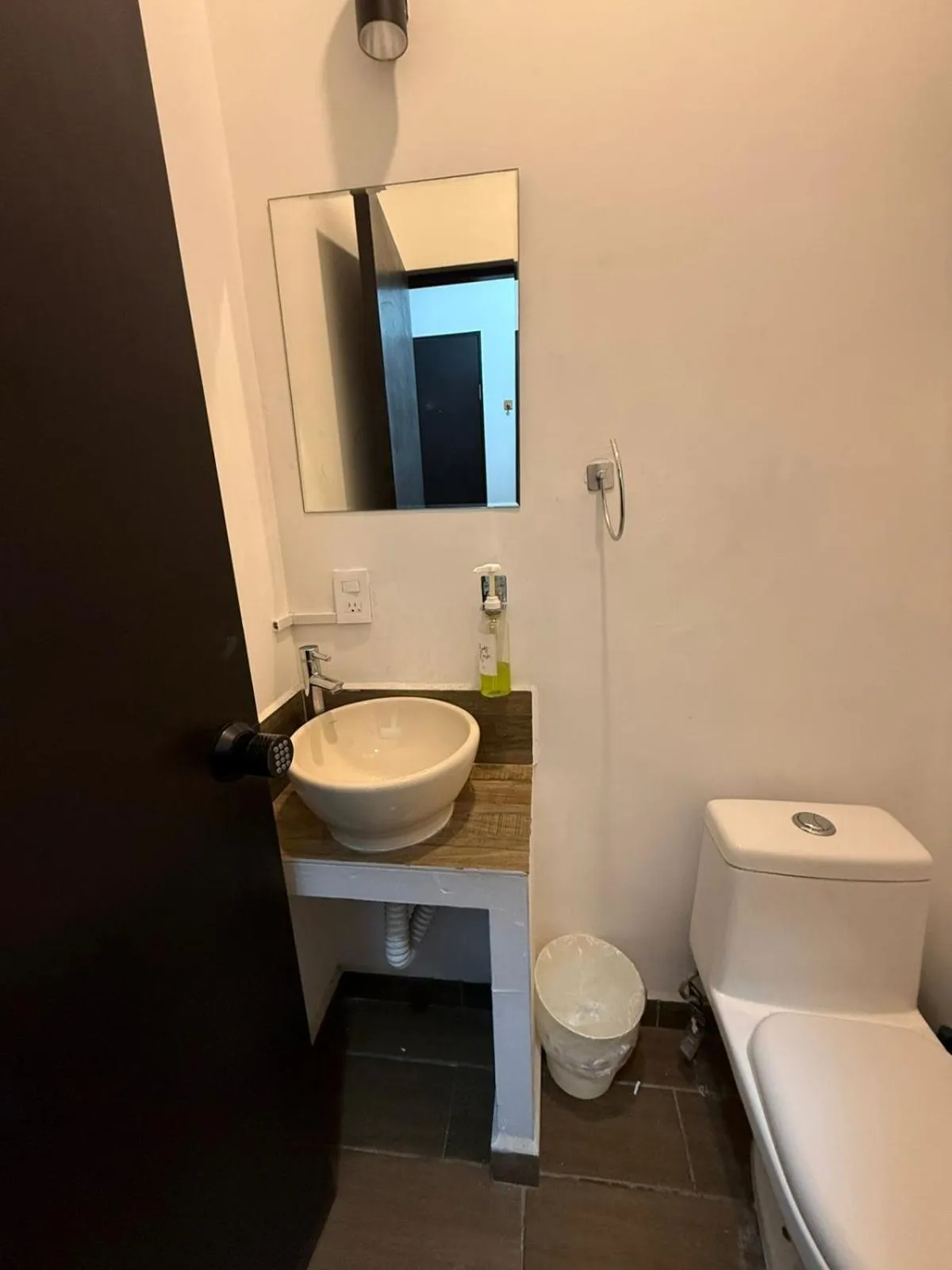 Toilet in Suites Apodaca