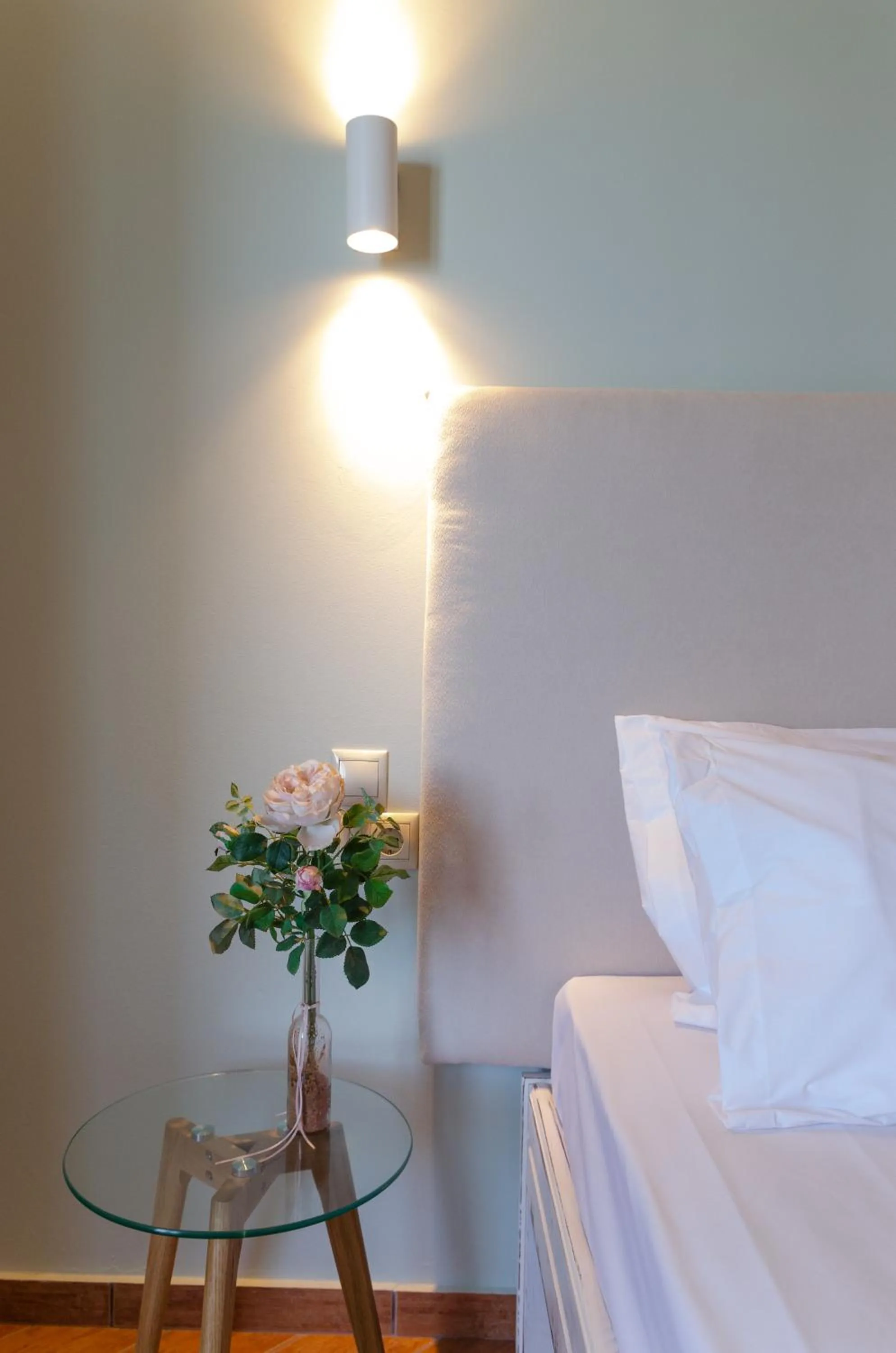 Bed in Girogiali beach hotel - Adults only