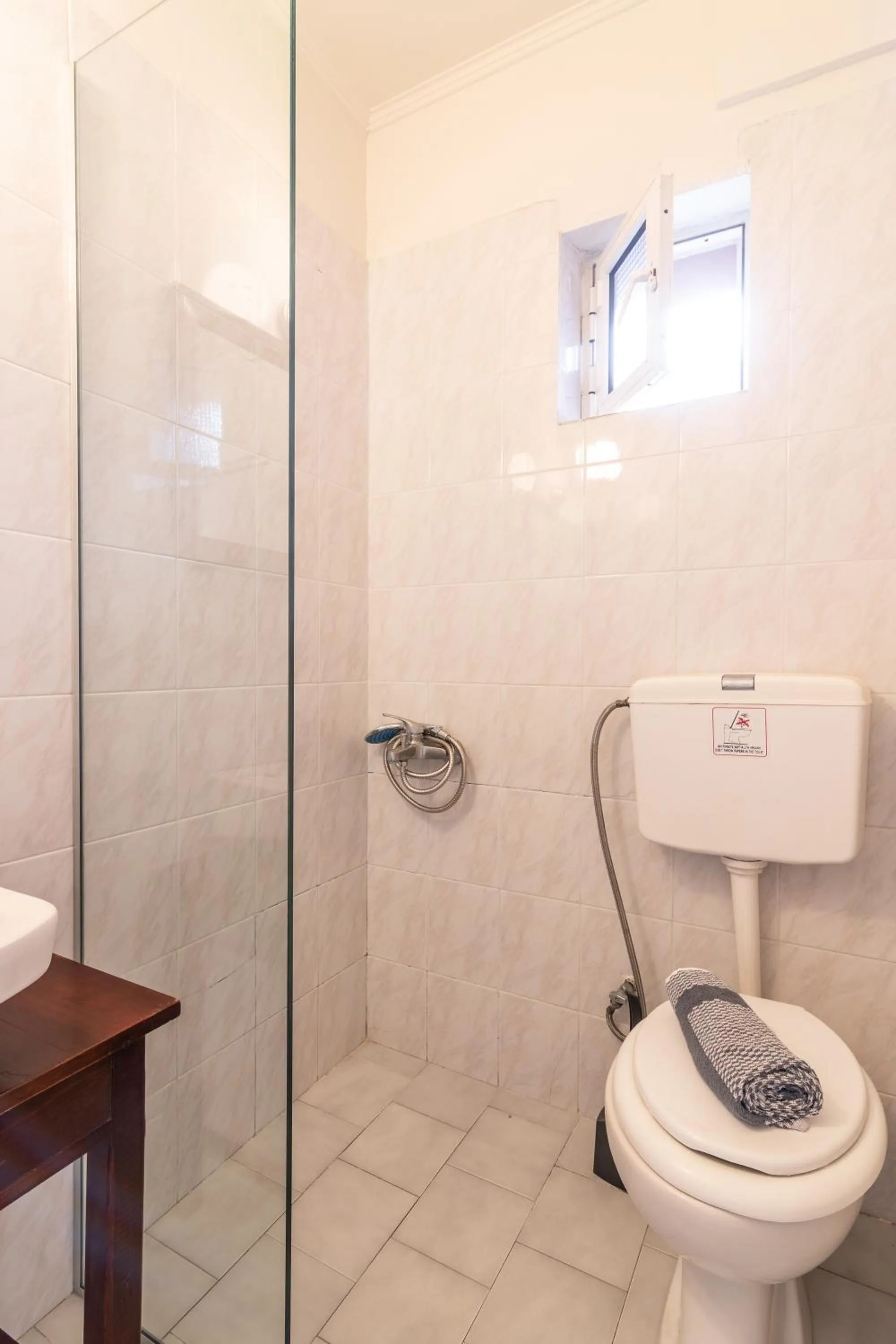 Shower in Girogiali beach hotel - Adults only